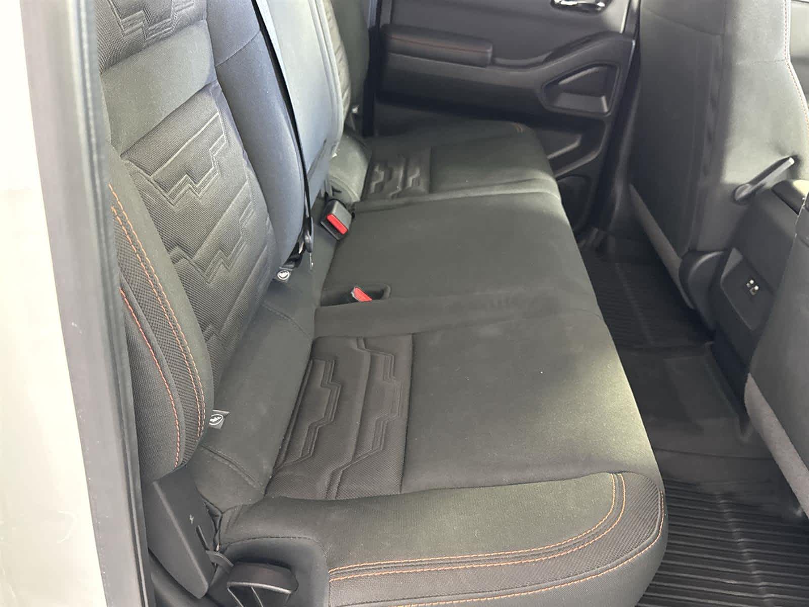 Thumbnail: 2024 Nissan Frontier - 15