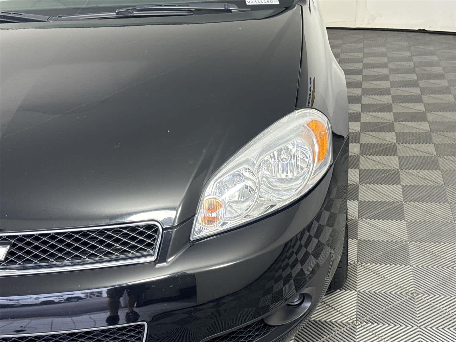 Thumbnail: 2012 Chevrolet Impala - 9