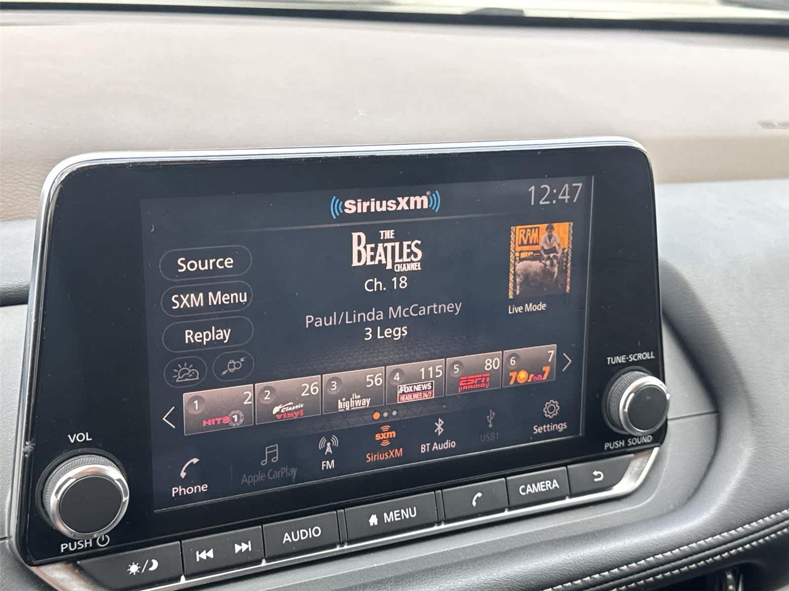 Thumbnail: 2021 Nissan Rogue - 17