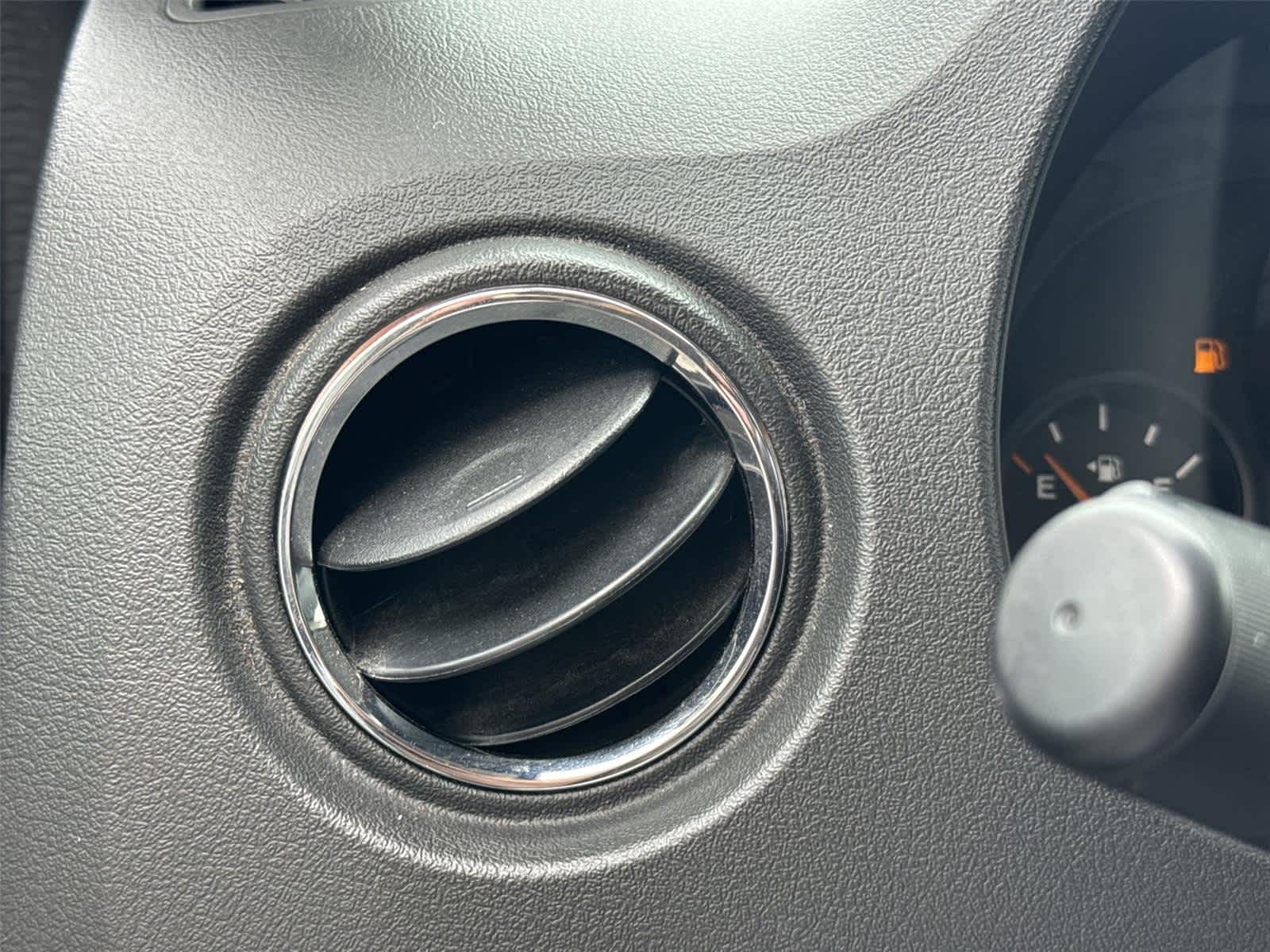 Thumbnail: 2016 Jeep Patriot - 22