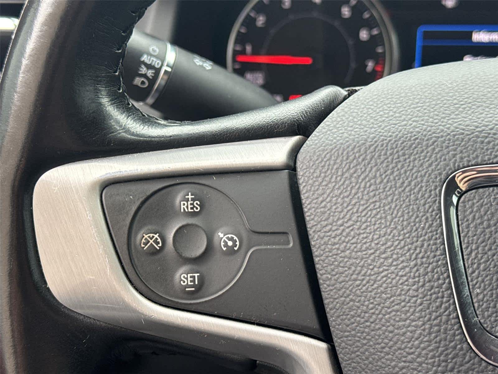 Thumbnail: 2020 GMC Acadia - 25