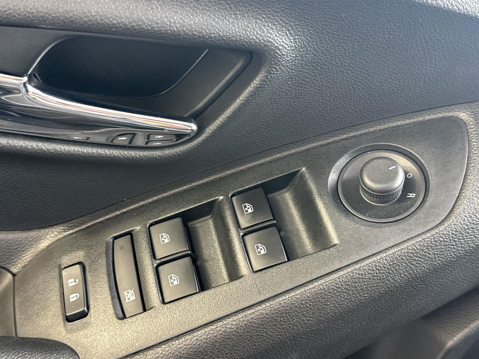 Thumbnail: 2020 Chevrolet Trax - 22