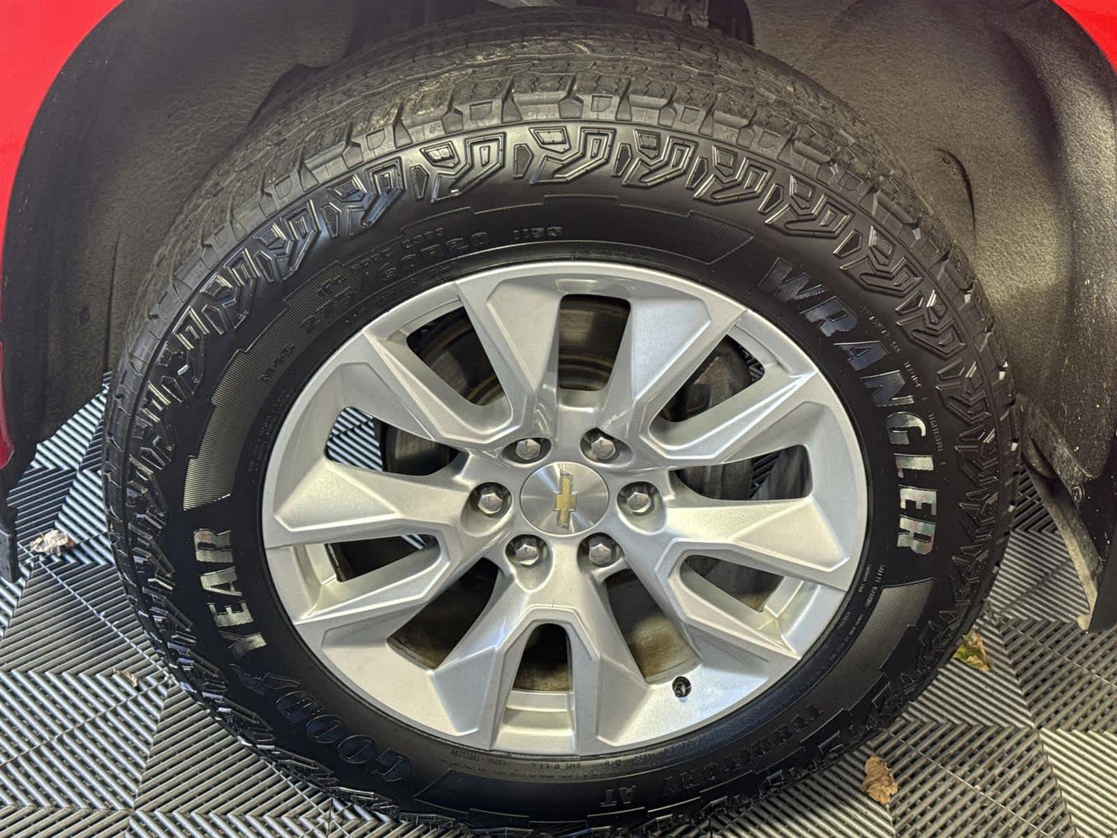 Thumbnail: 2020 Chevrolet Silverado 1500 - 11