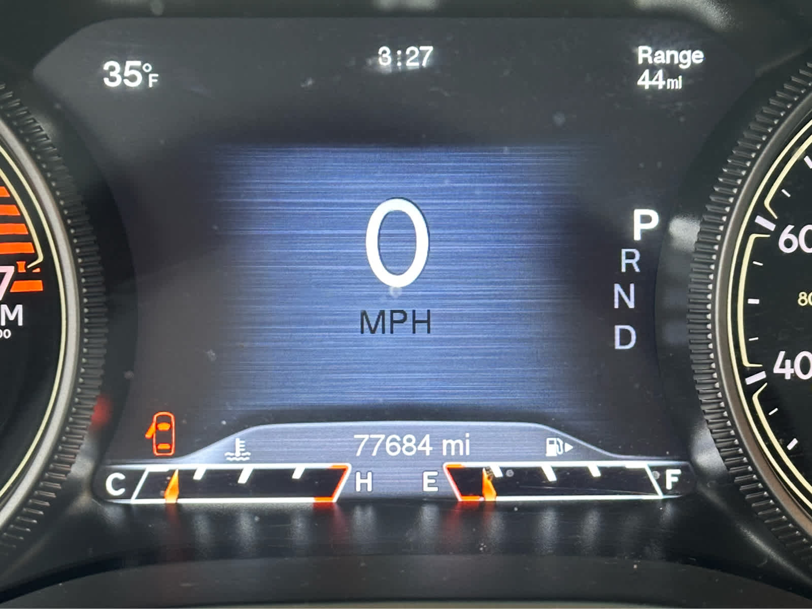 Thumbnail: 2018 Jeep Cherokee - 22