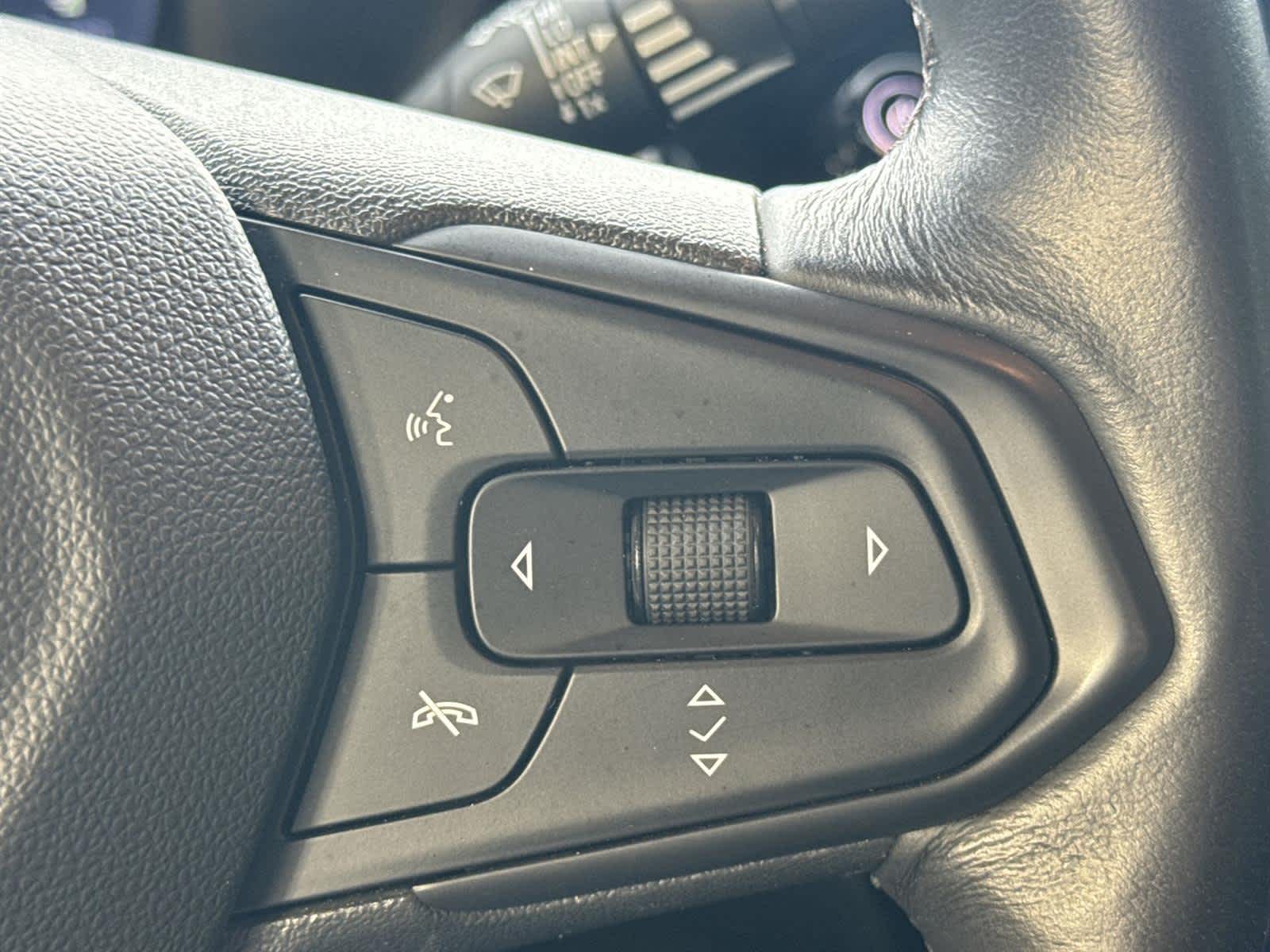 Thumbnail: 2023 Chevrolet Bolt EV - 26