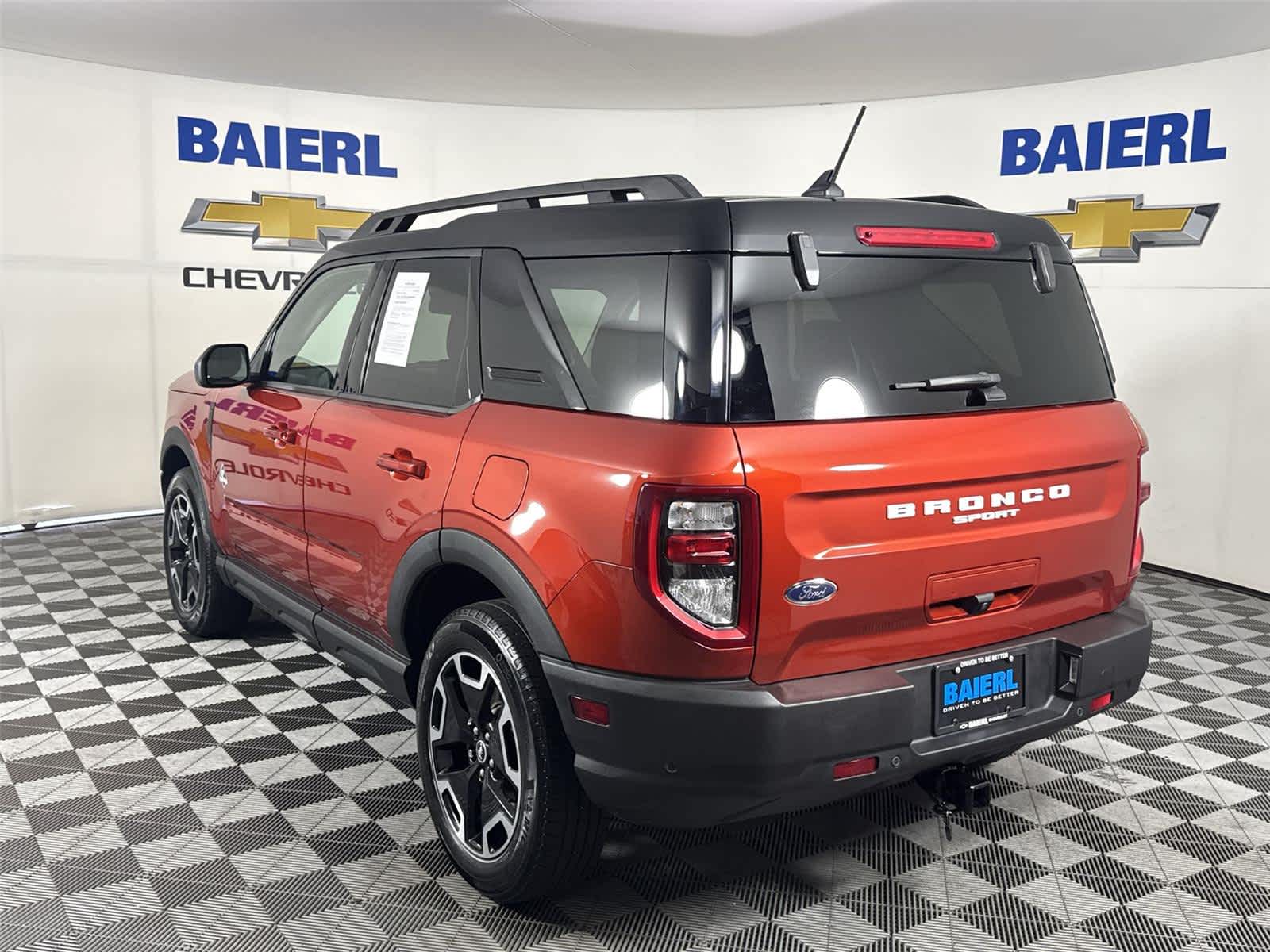 Thumbnail: 2023 Ford Bronco Sport - 3