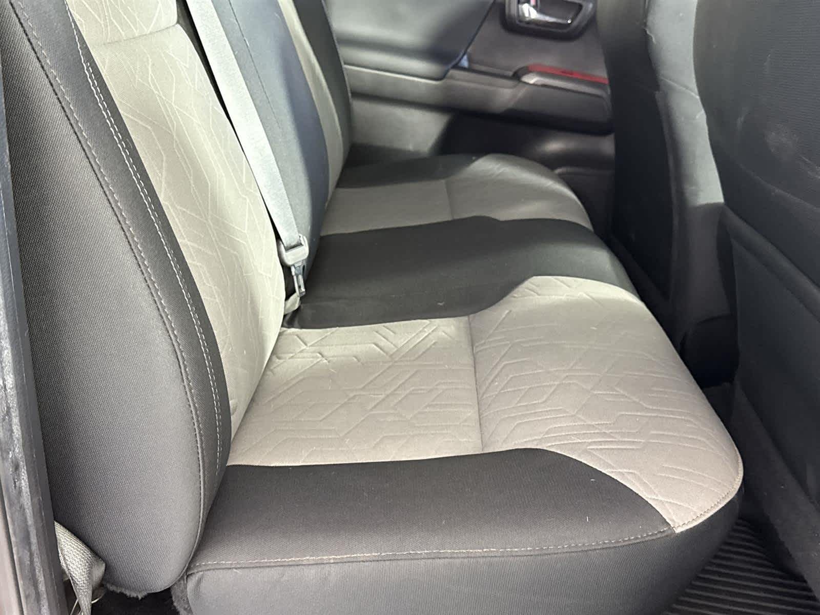 Thumbnail: 2022 Toyota Tacoma - 16