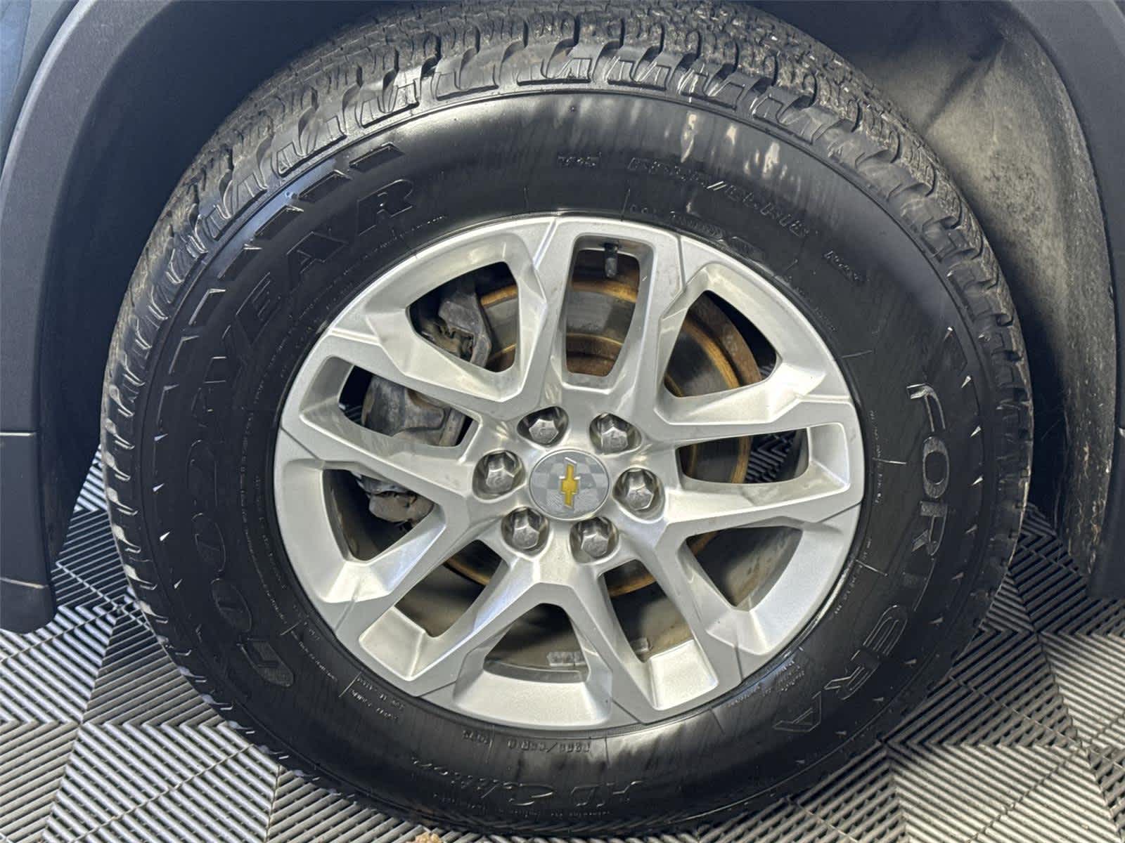 Thumbnail: 2019 Chevrolet Traverse - 11