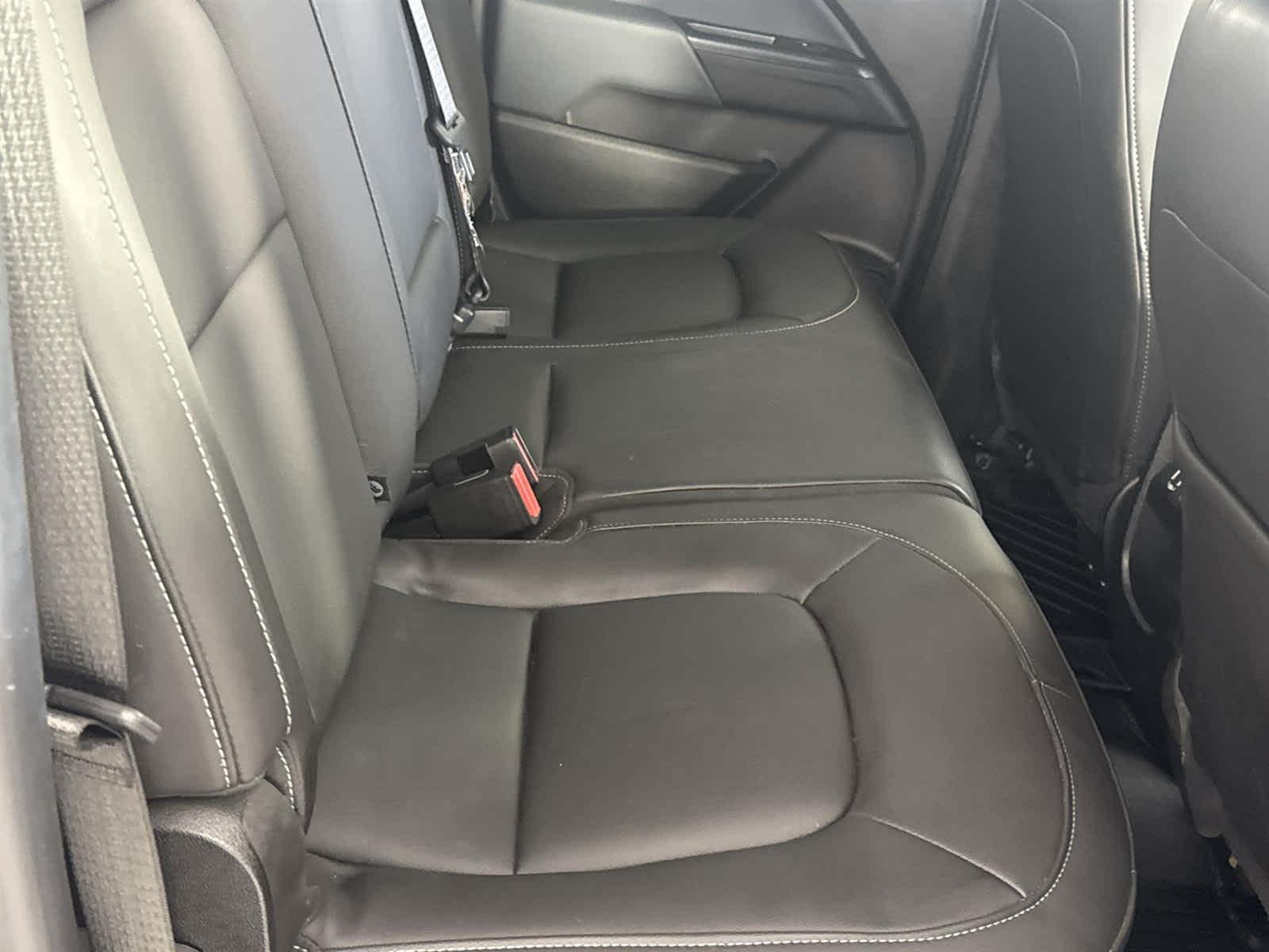 Thumbnail: 2021 Chevrolet Colorado - 14