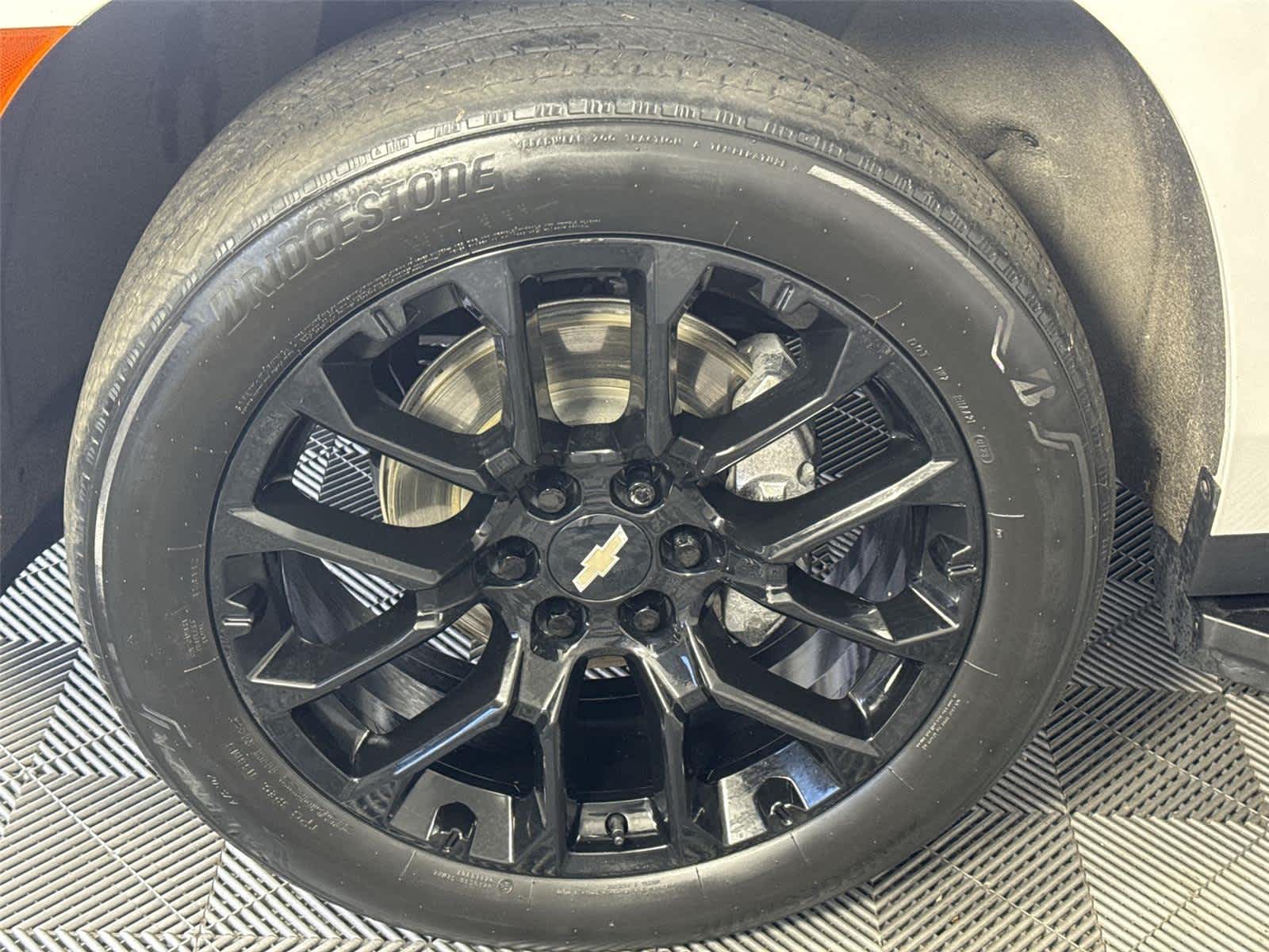 Thumbnail: 2023 Chevrolet Tahoe - 11