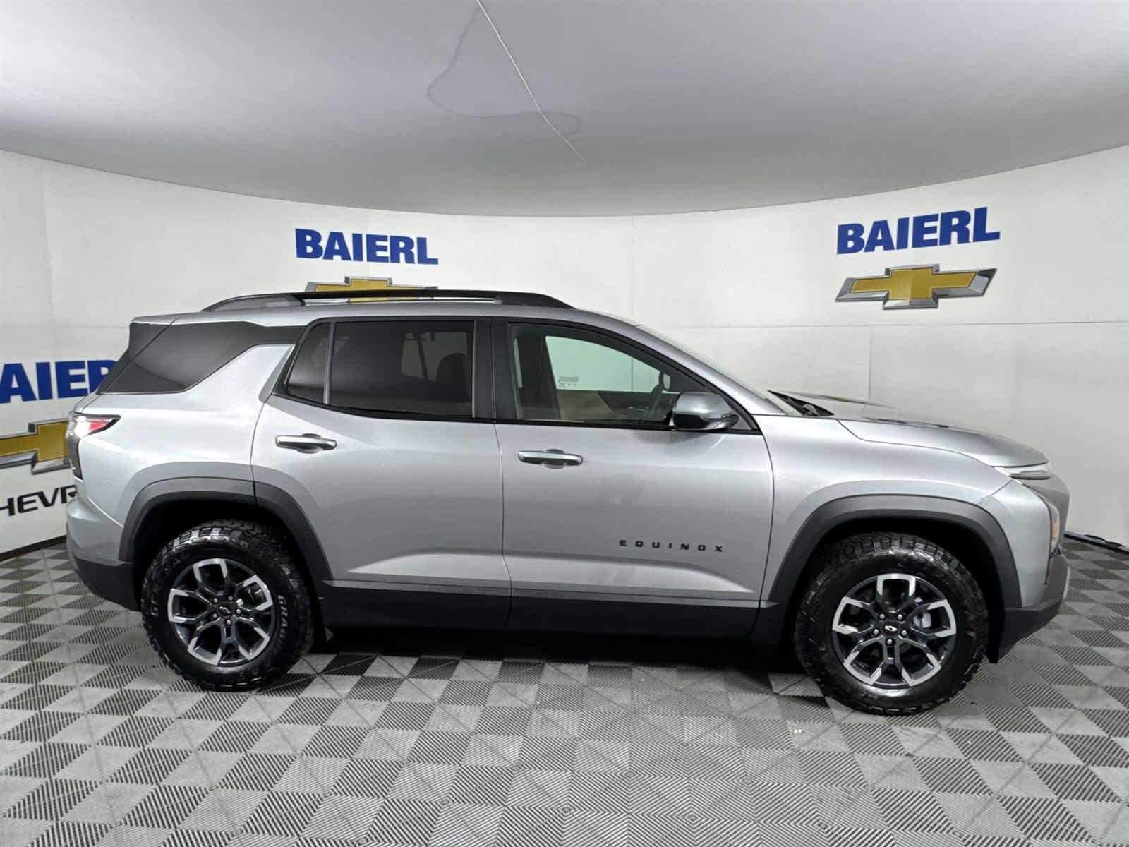 Thumbnail: 2025 Chevrolet Equinox - 6