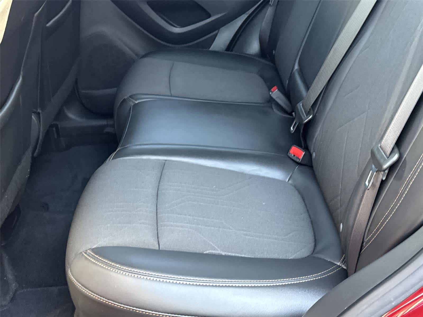 Thumbnail: 2022 Chevrolet Trax - 14