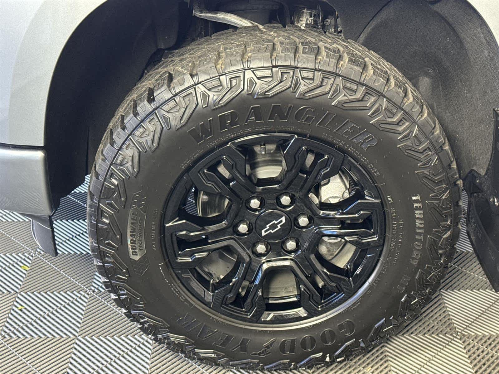 Thumbnail: 2025 Chevrolet Silverado 1500 - 10