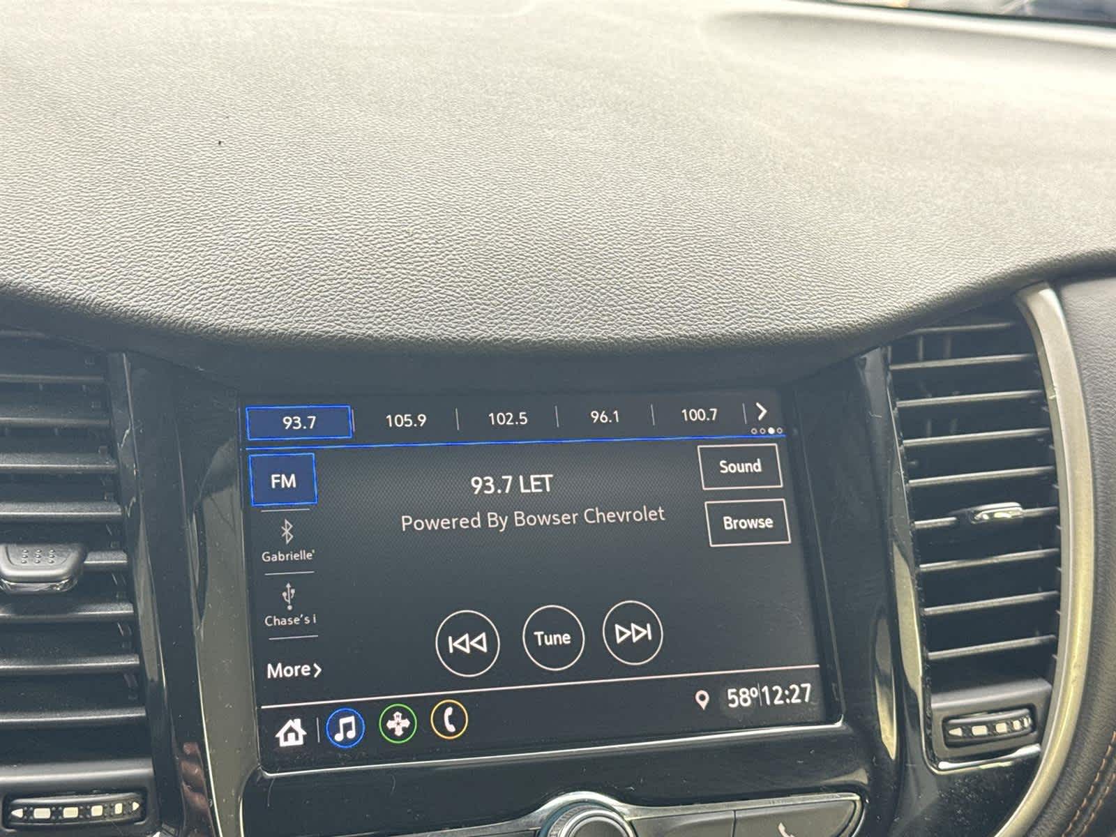 Thumbnail: 2020 Chevrolet Trax - 17