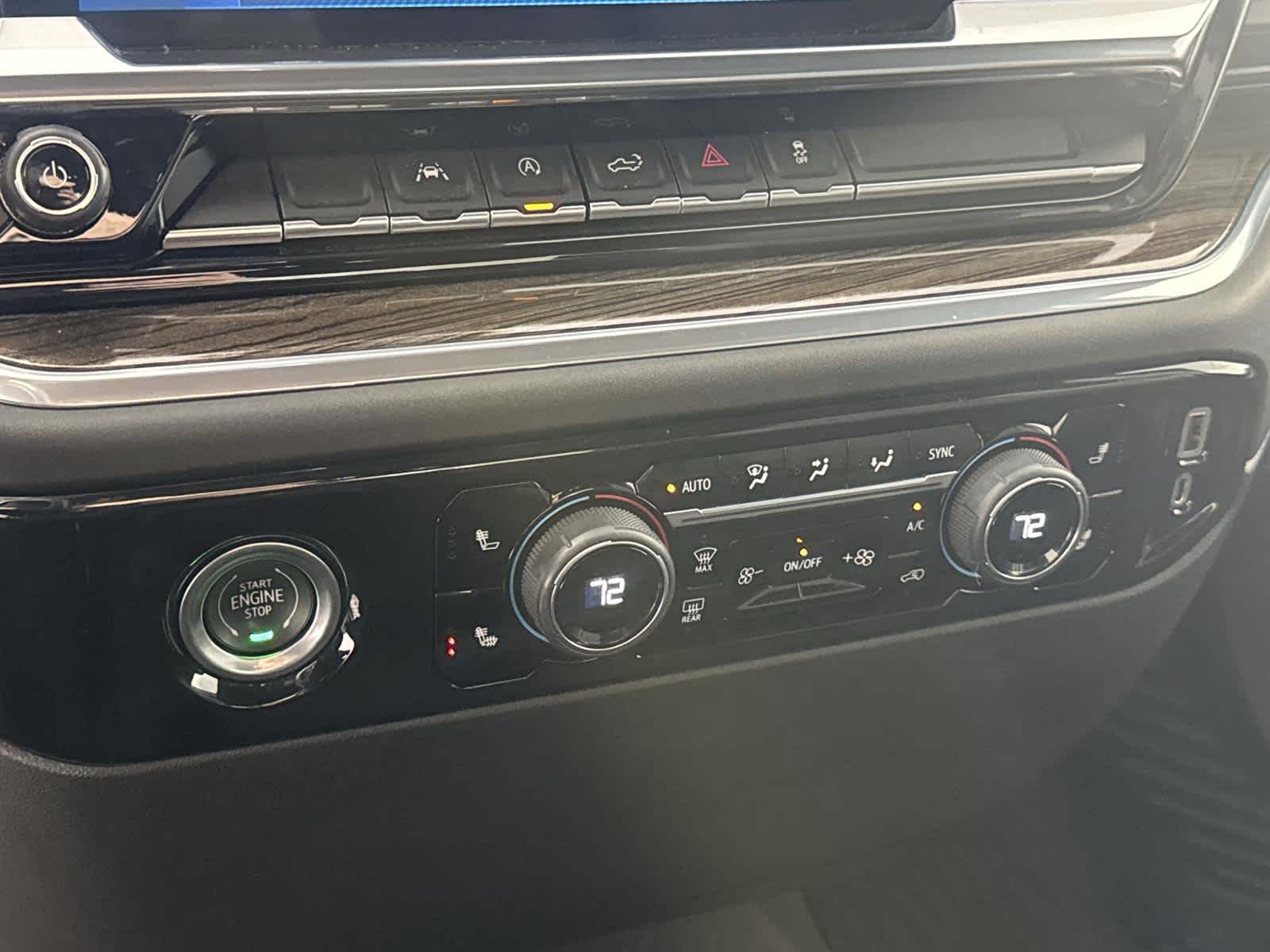 Thumbnail: 2022 Chevrolet Silverado 1500 - 19