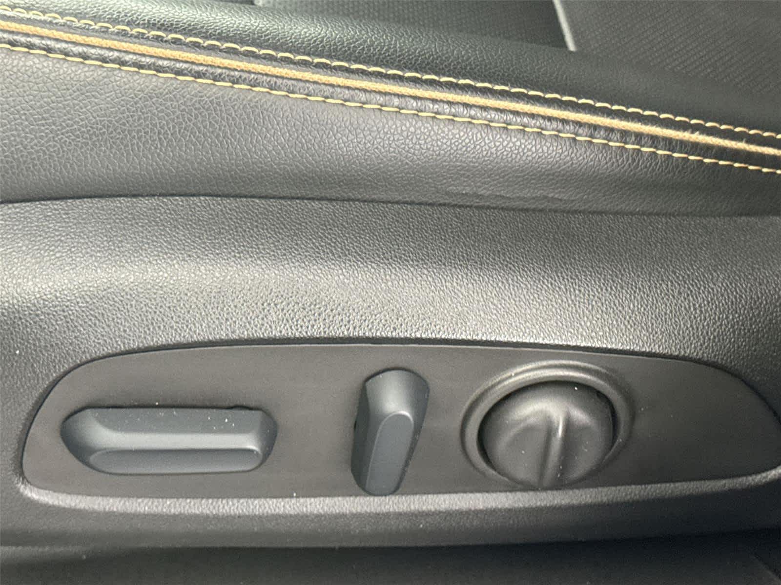 Thumbnail: 2022 GMC Terrain - 12