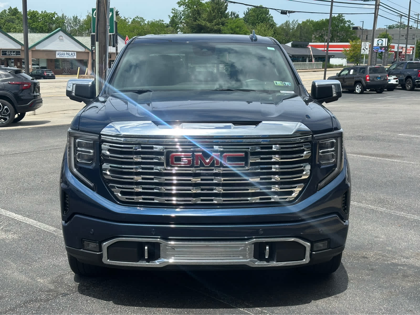 Thumbnail: 2023 GMC Sierra 1500 - 2