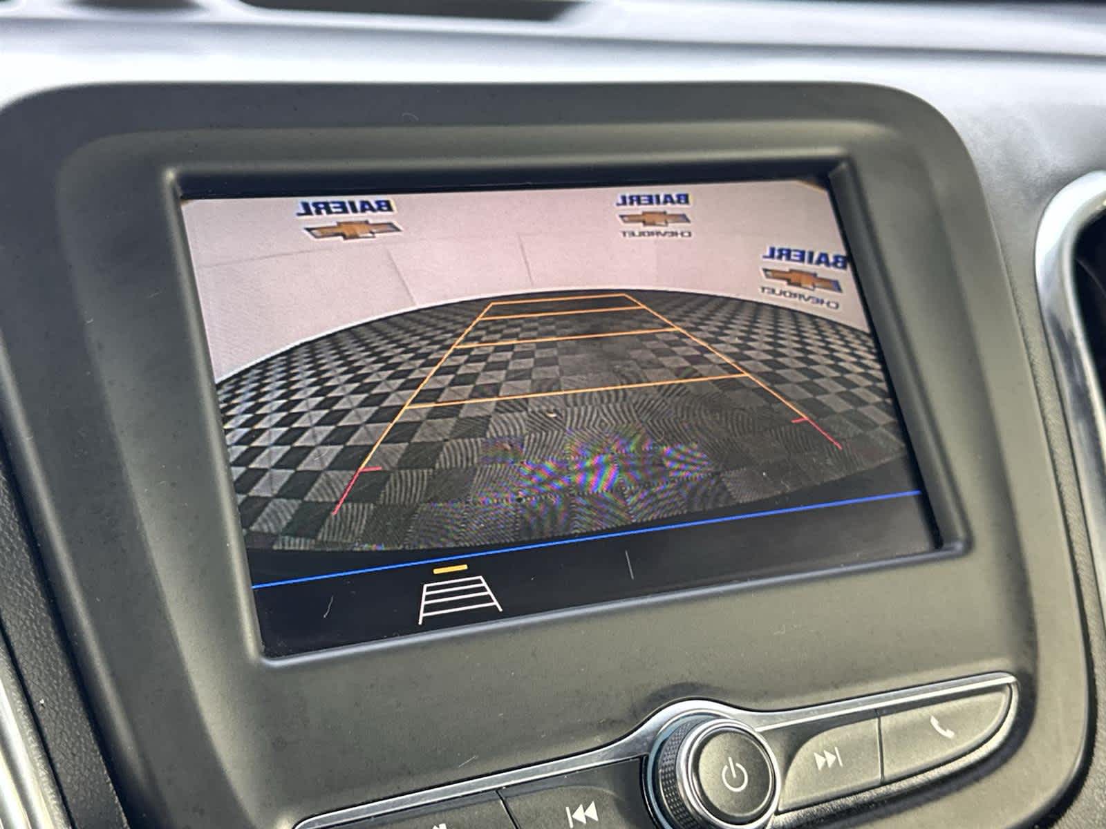 Thumbnail: 2020 Chevrolet Equinox - 18