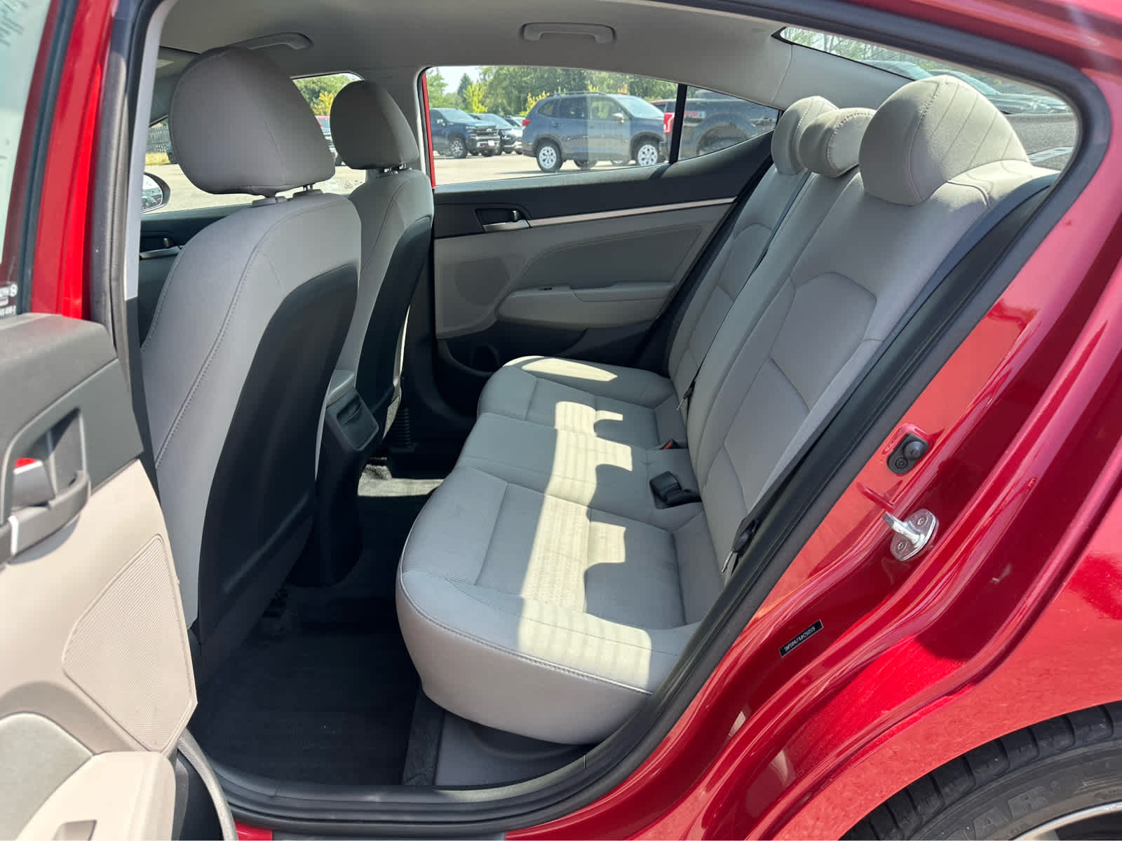 Thumbnail: 2018 Hyundai Elantra - 21