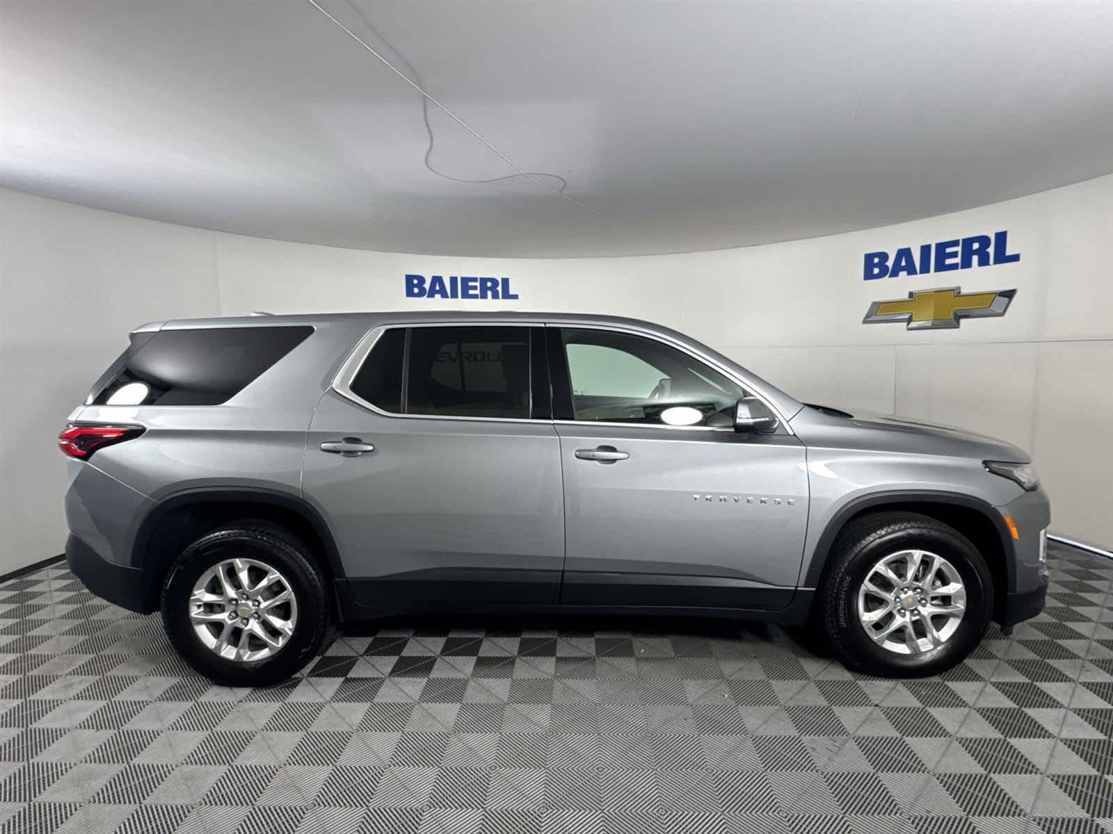 Thumbnail: 2024 Chevrolet Traverse - 6