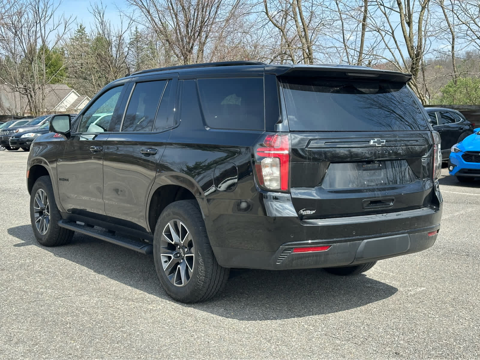 Thumbnail: 2023 Chevrolet Tahoe - 7