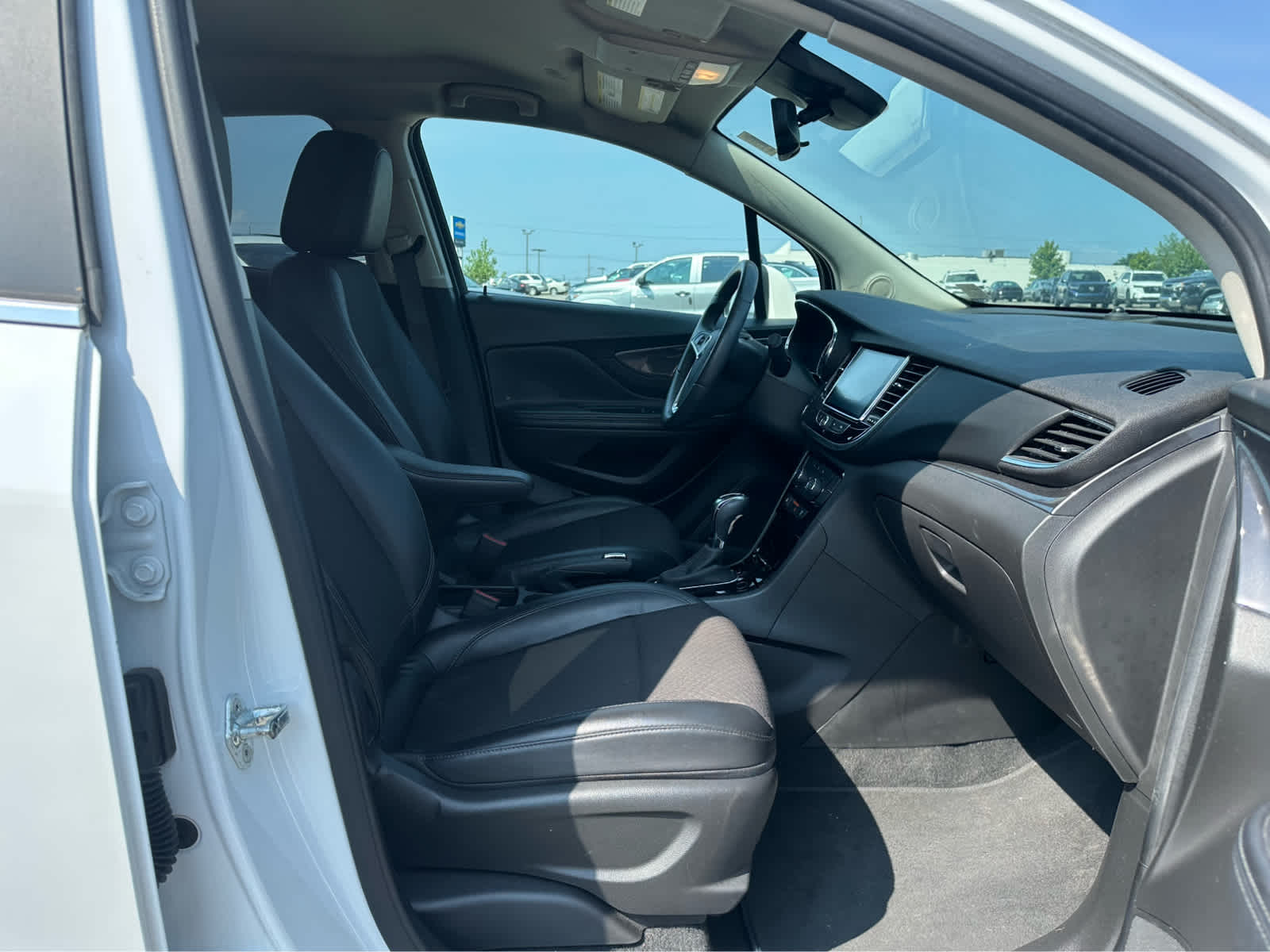 Thumbnail: 2020 Buick Encore - 19