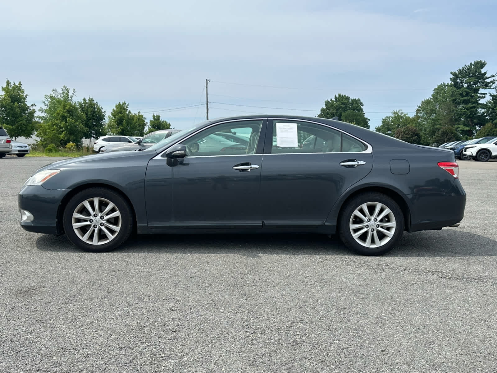 Thumbnail: 2011 Lexus ES - 4