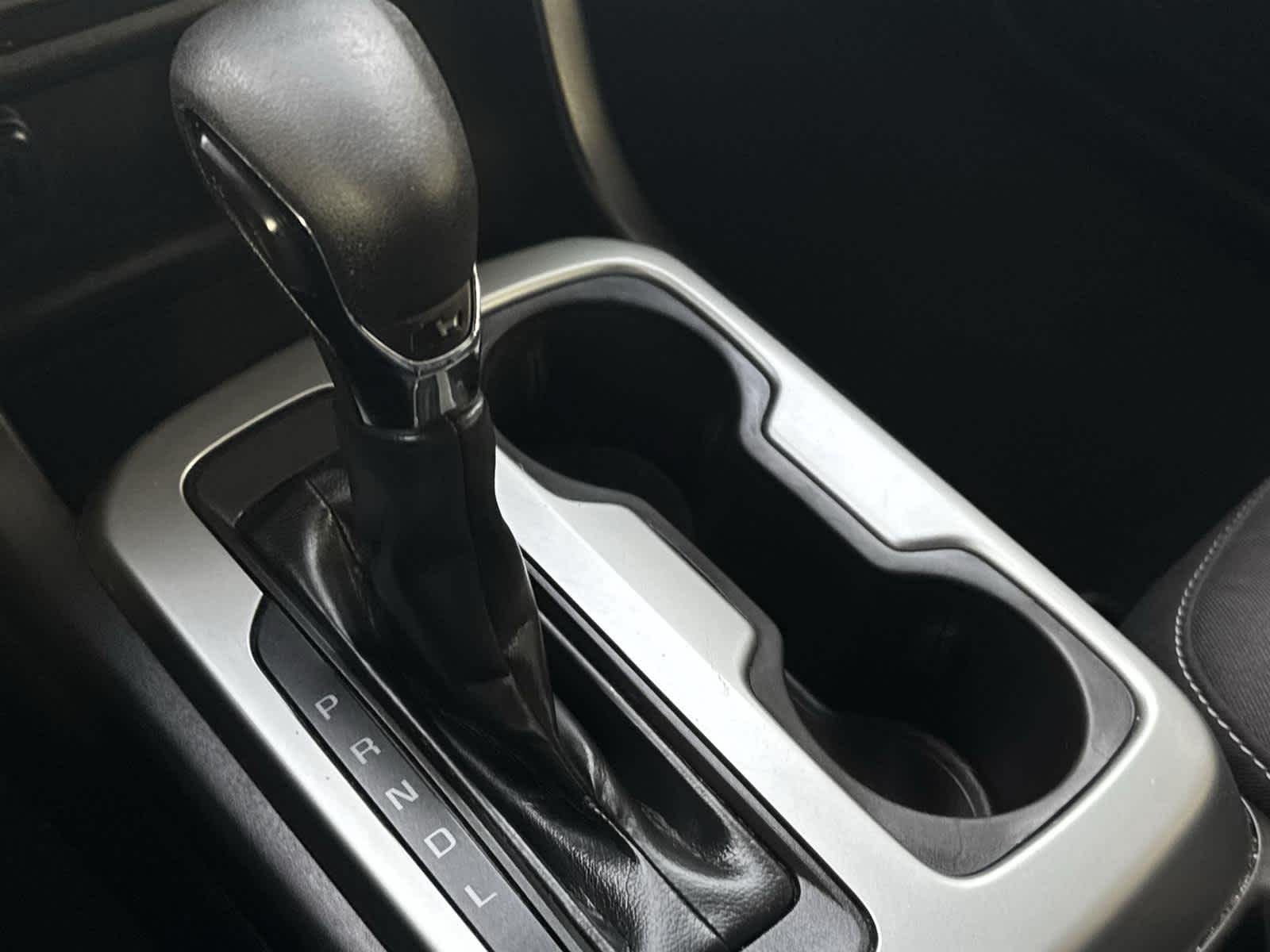 Thumbnail: 2022 Chevrolet Colorado - 19