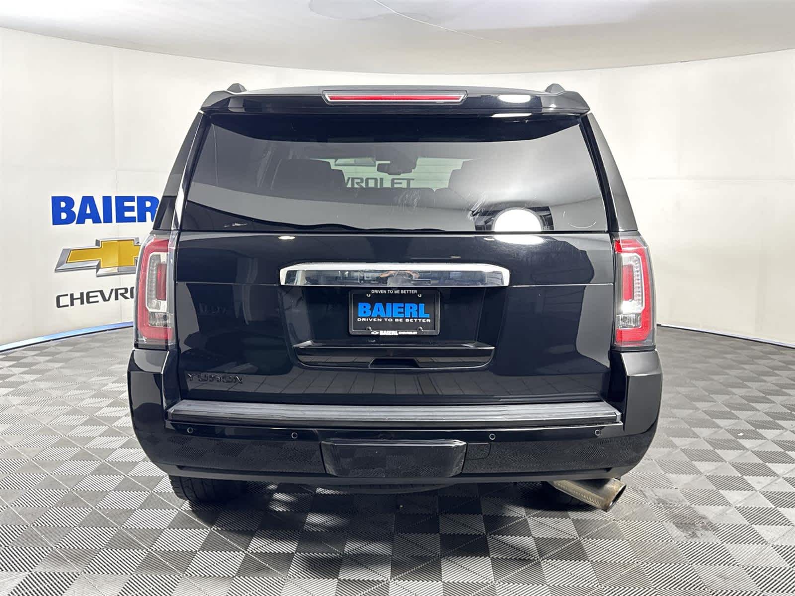 2018 GMC Yukon Denali 4
