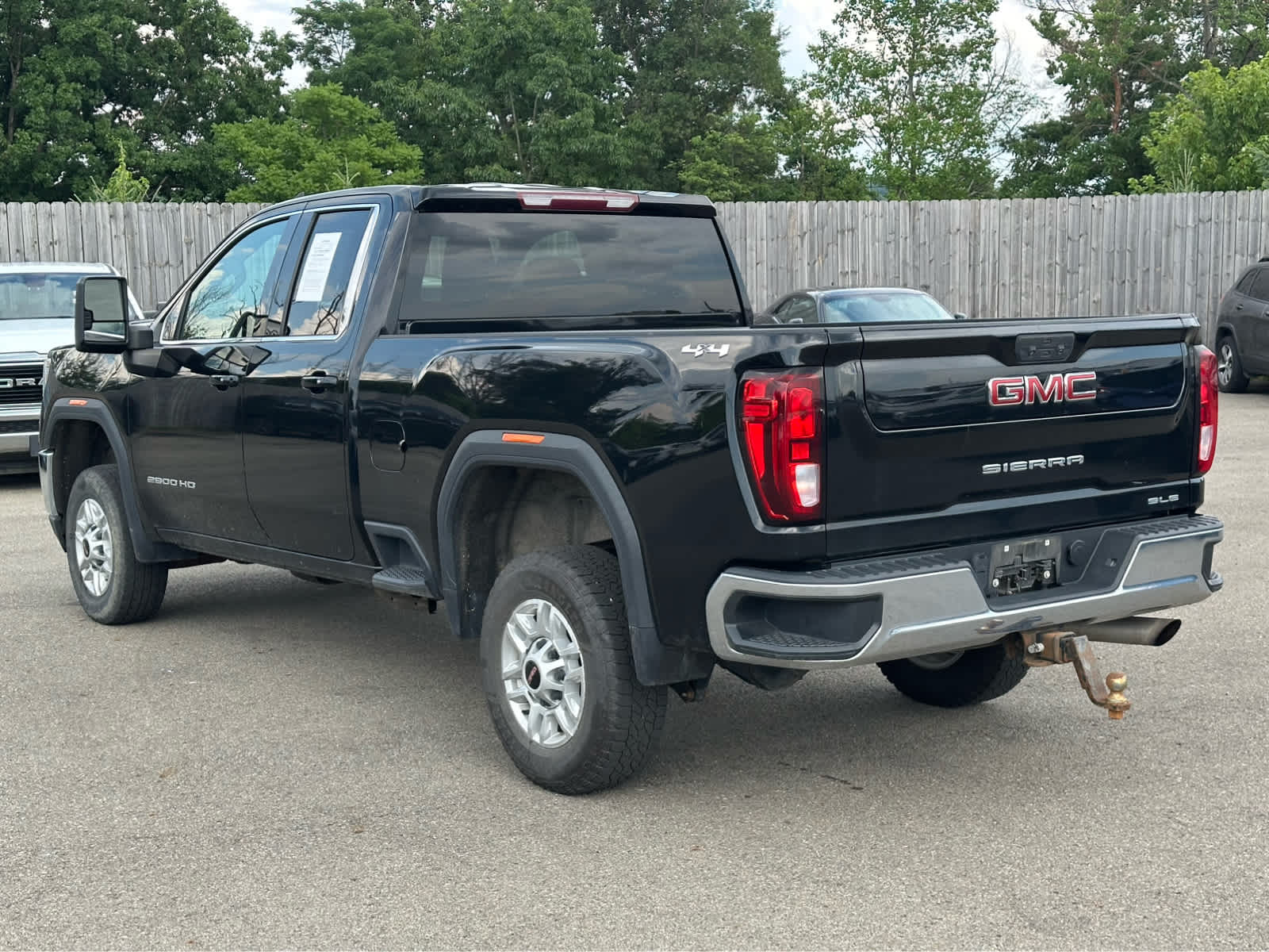 Thumbnail: 2022 GMC Sierra 2500 - 4