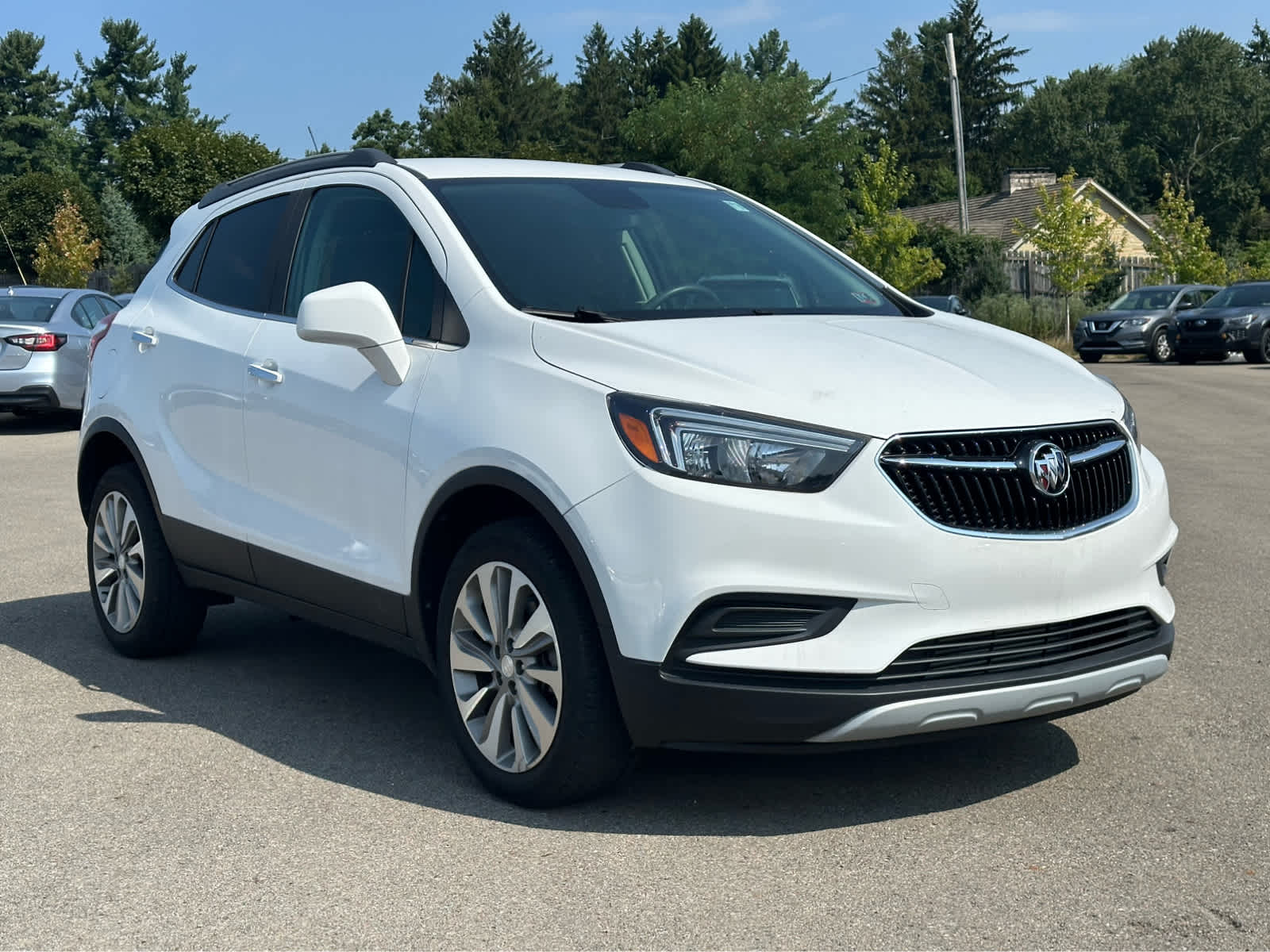 Thumbnail: 2020 Buick Encore - 3