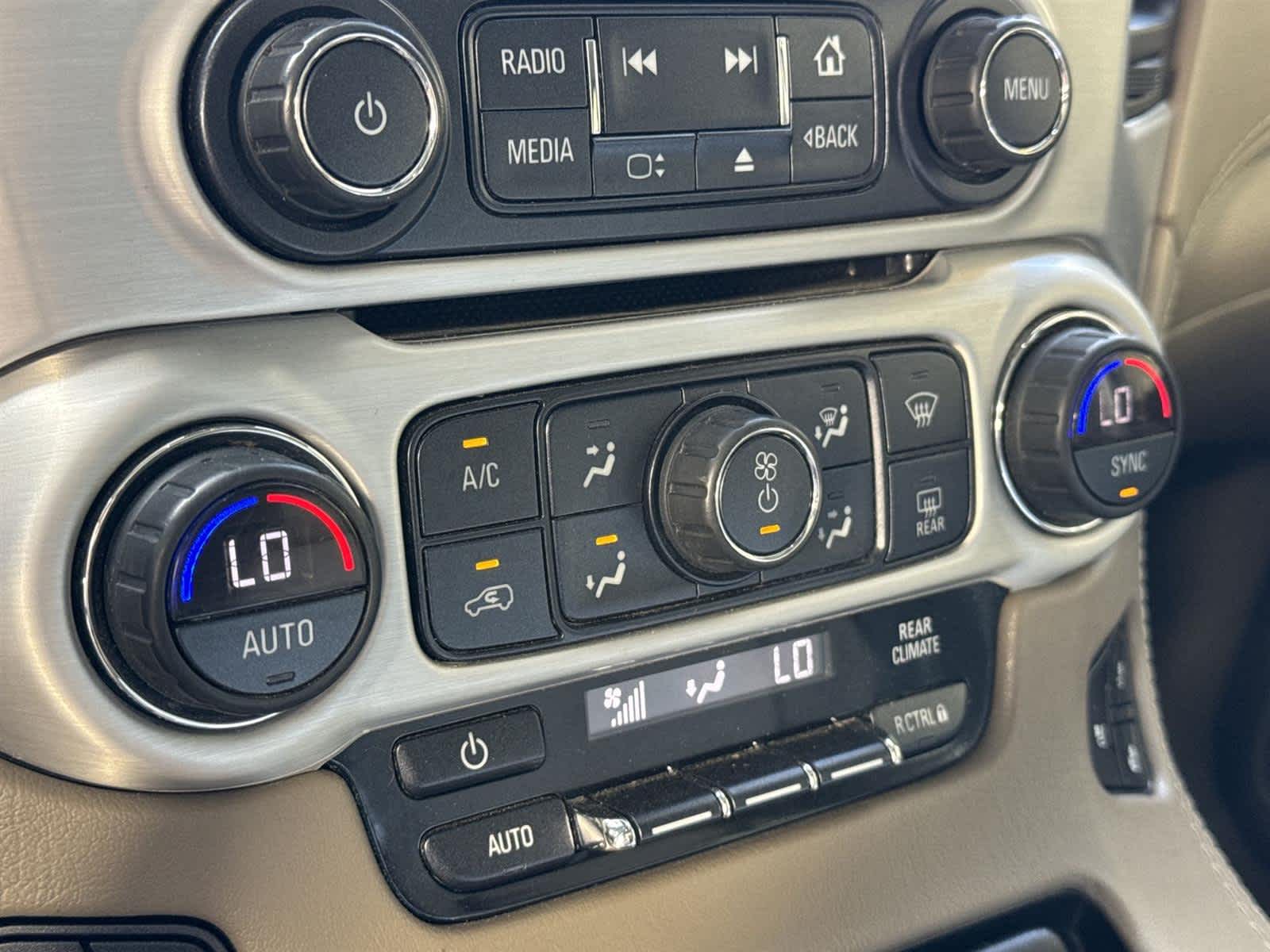 Thumbnail: 2019 GMC Yukon - 20