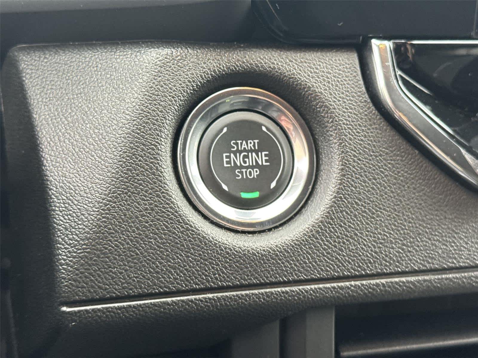 Thumbnail: 2025 Chevrolet Colorado - 27