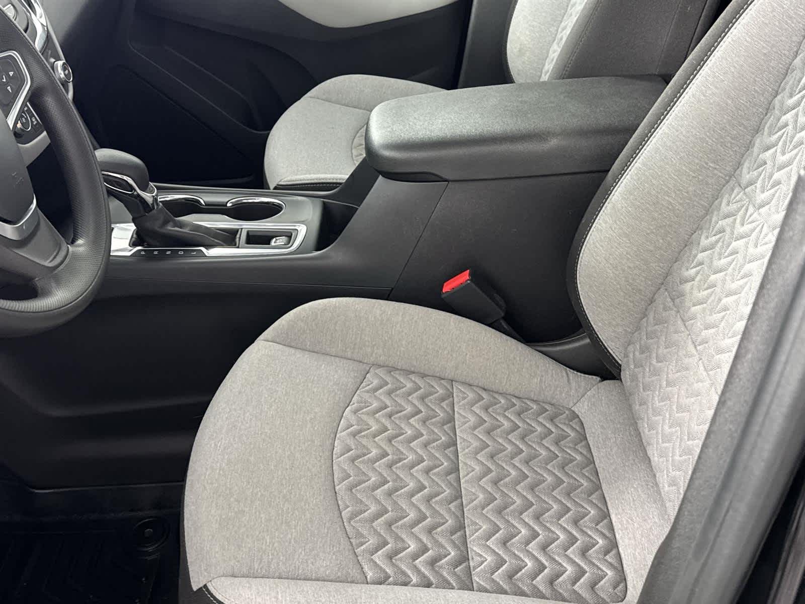 Thumbnail: 2023 Chevrolet Equinox - 12