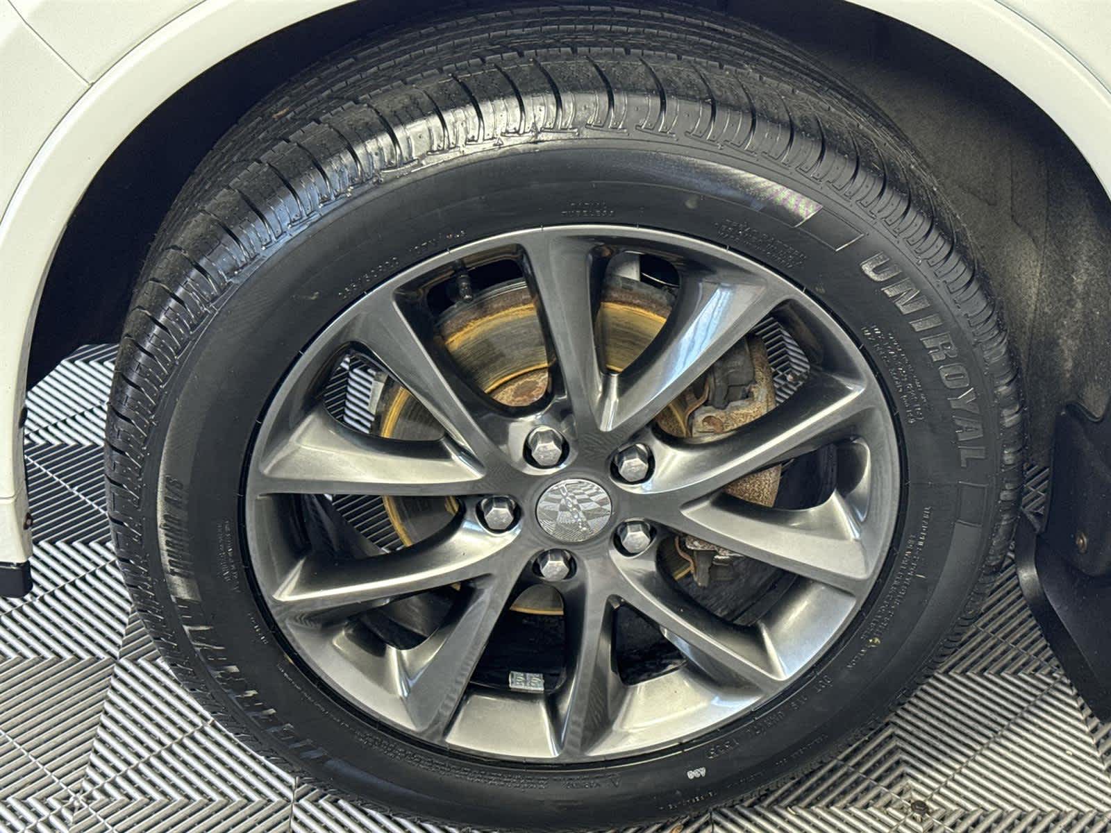 Thumbnail: 2017 Dodge Durango - 10