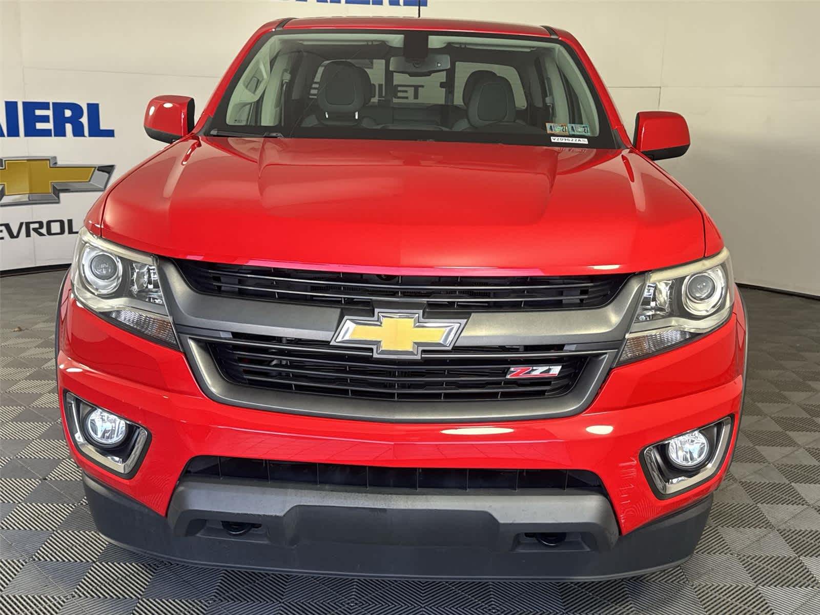 Thumbnail: 2015 Chevrolet Colorado - 8