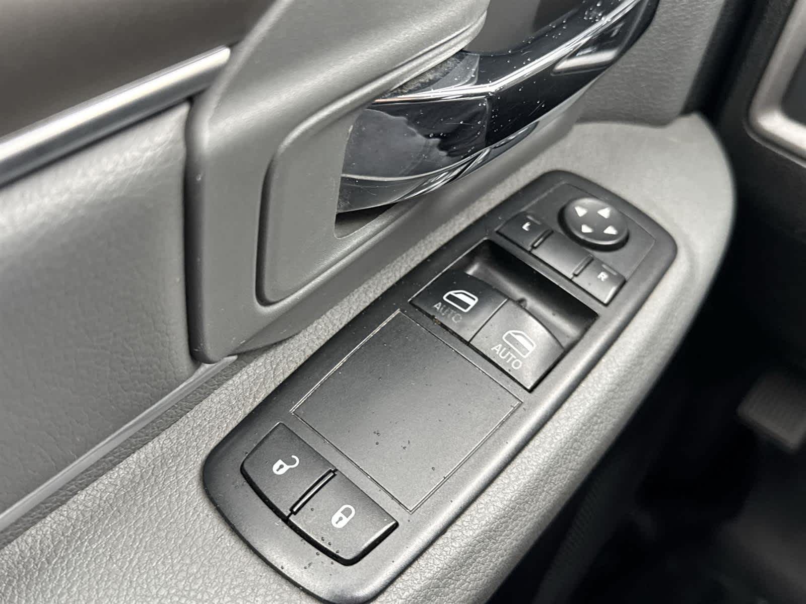 Thumbnail: 2014 RAM 1500 - 17