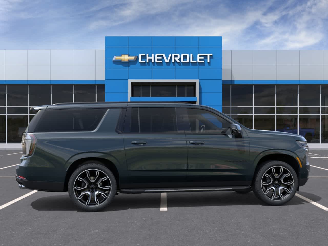 Thumbnail: 2026 Chevrolet Suburban - 5