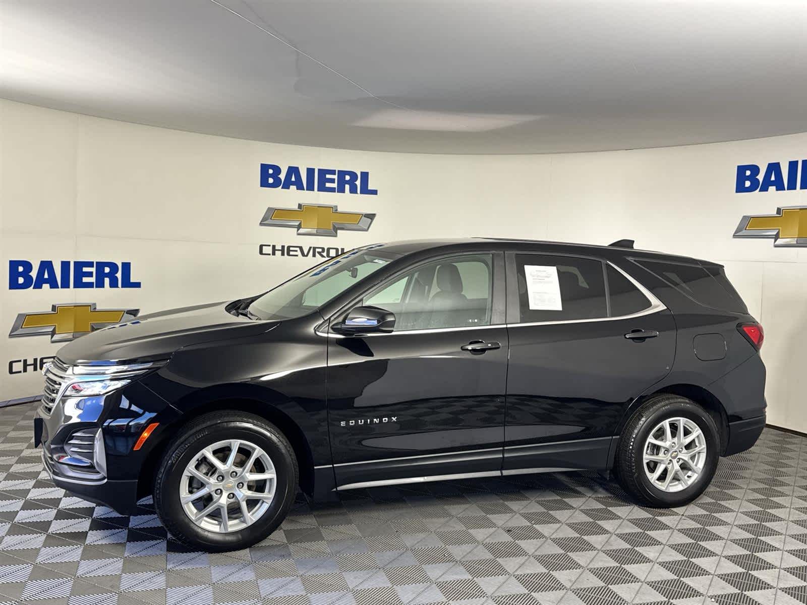 Thumbnail: 2022 Chevrolet Equinox - 2