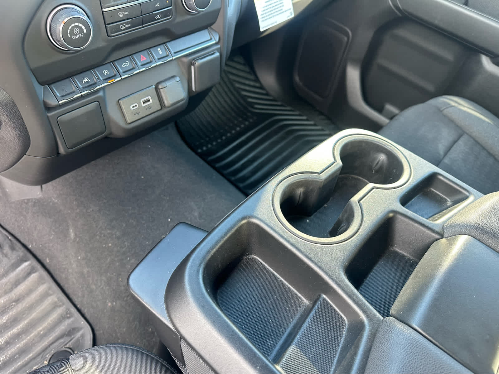 Thumbnail: 2024 Chevrolet Silverado 1500 - 14