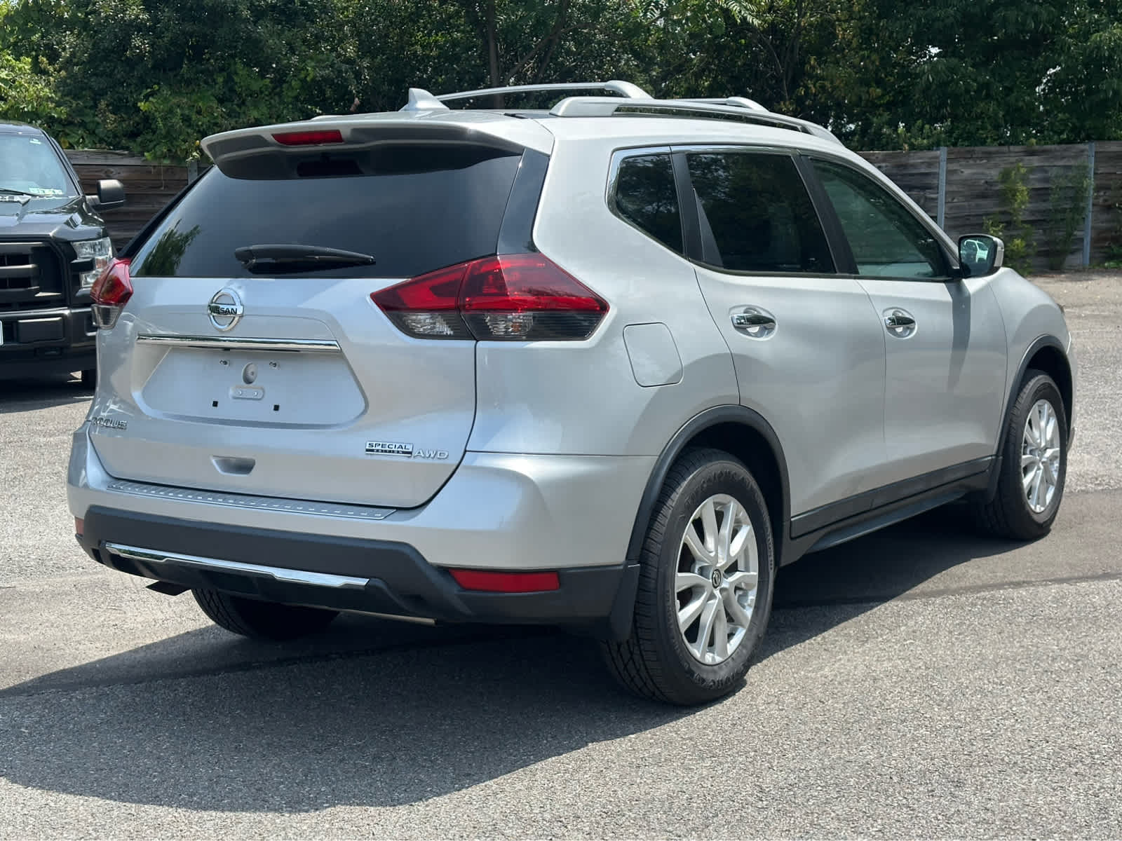 Thumbnail: 2020 Nissan Rogue - 7