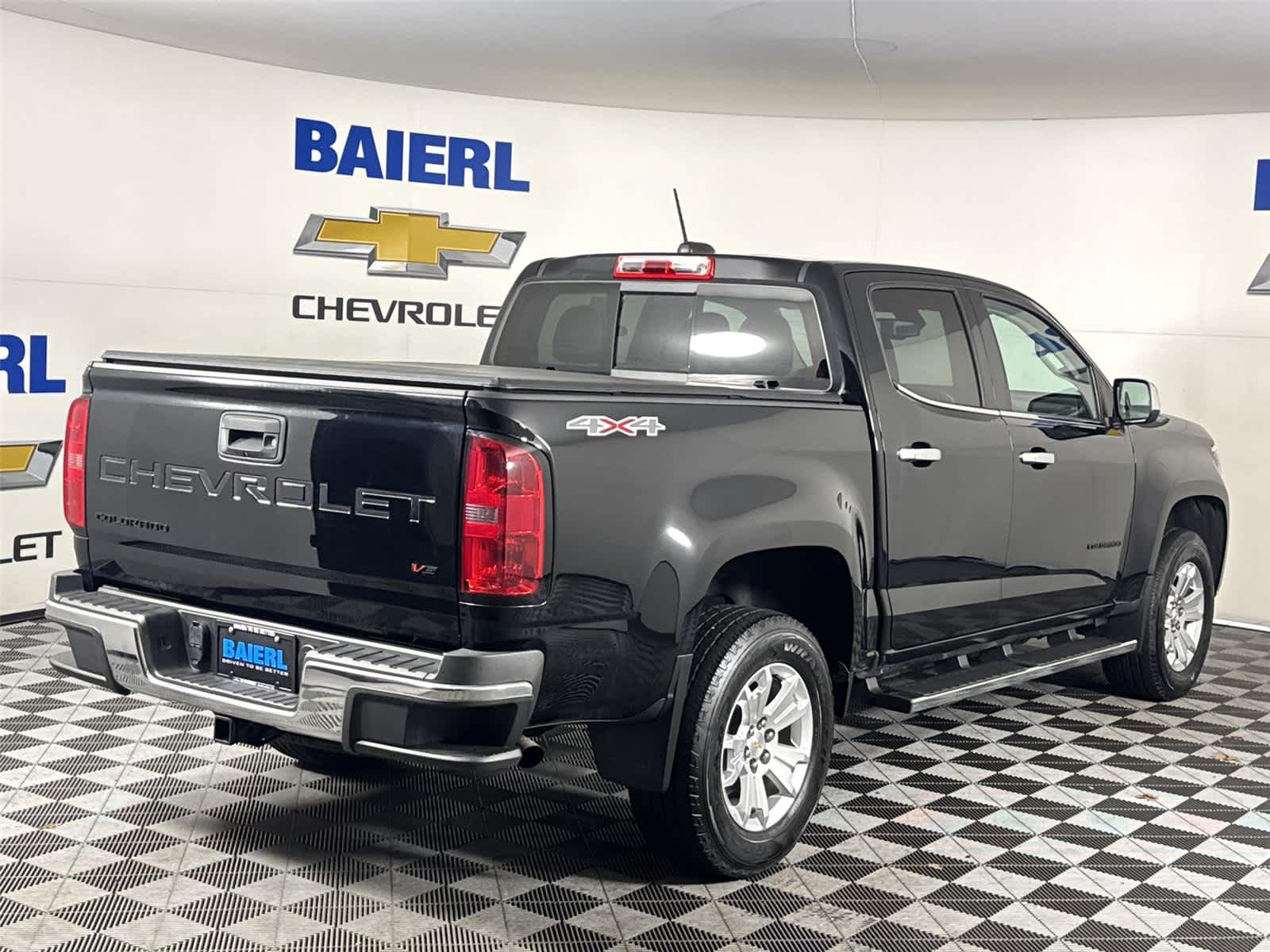 Thumbnail: 2022 Chevrolet Colorado - 5