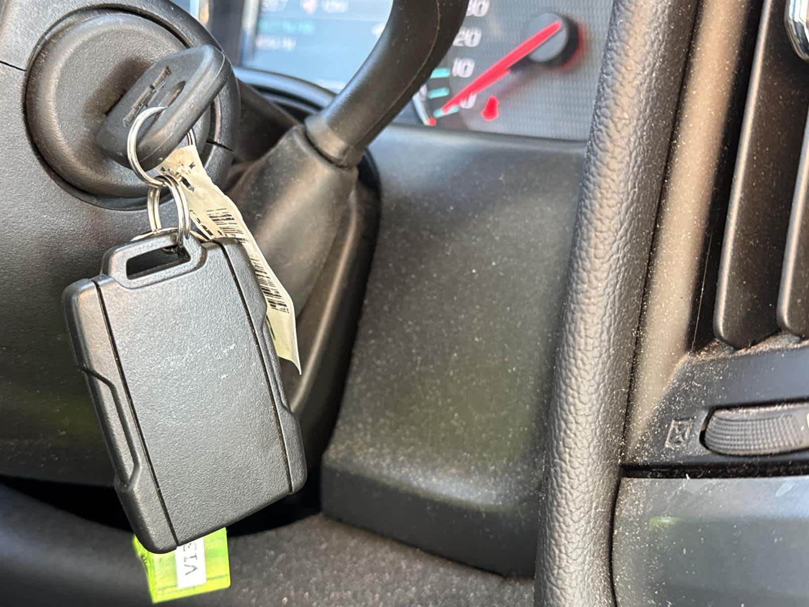 Thumbnail: 2017 Chevrolet Silverado 1500 - 30