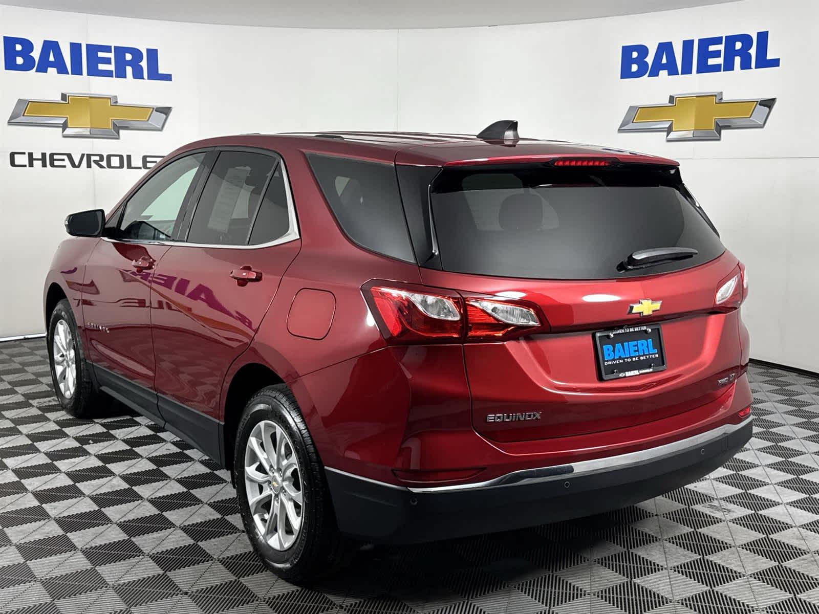 Thumbnail: 2019 Chevrolet Equinox - 3