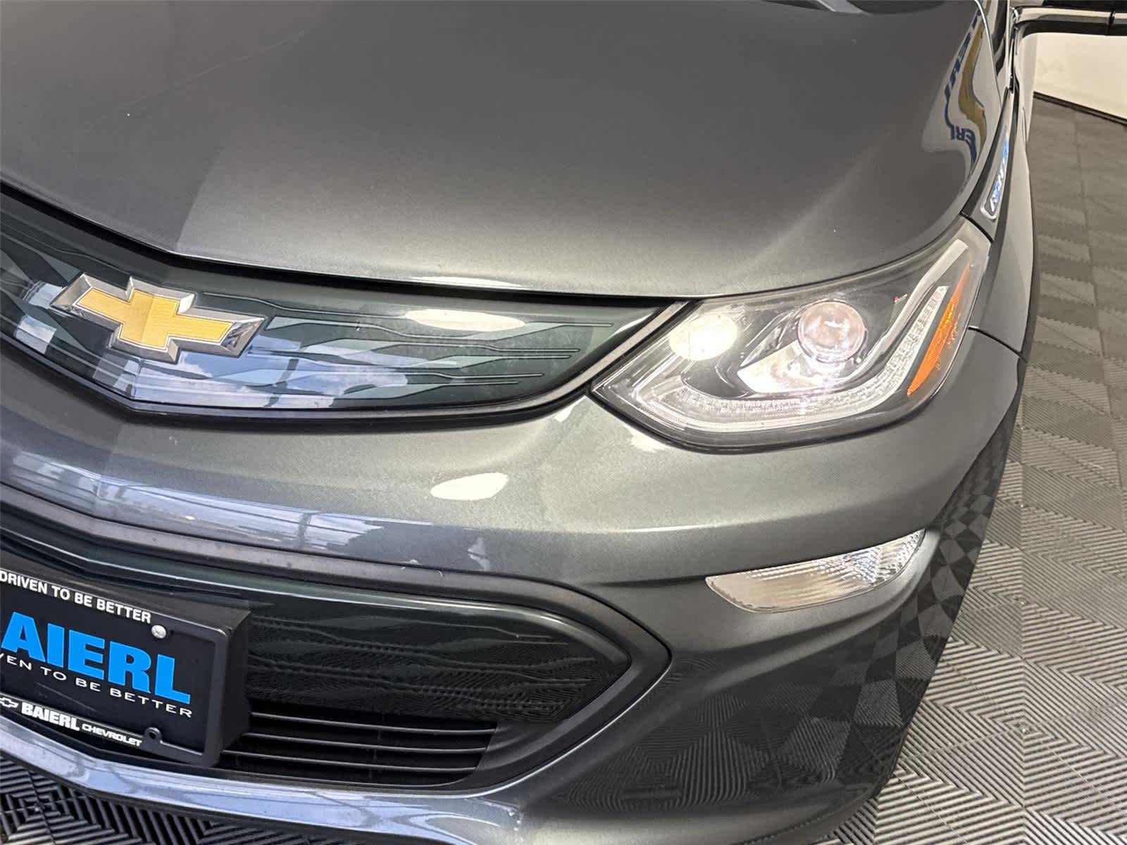 Thumbnail: 2017 Chevrolet Bolt EV - 9