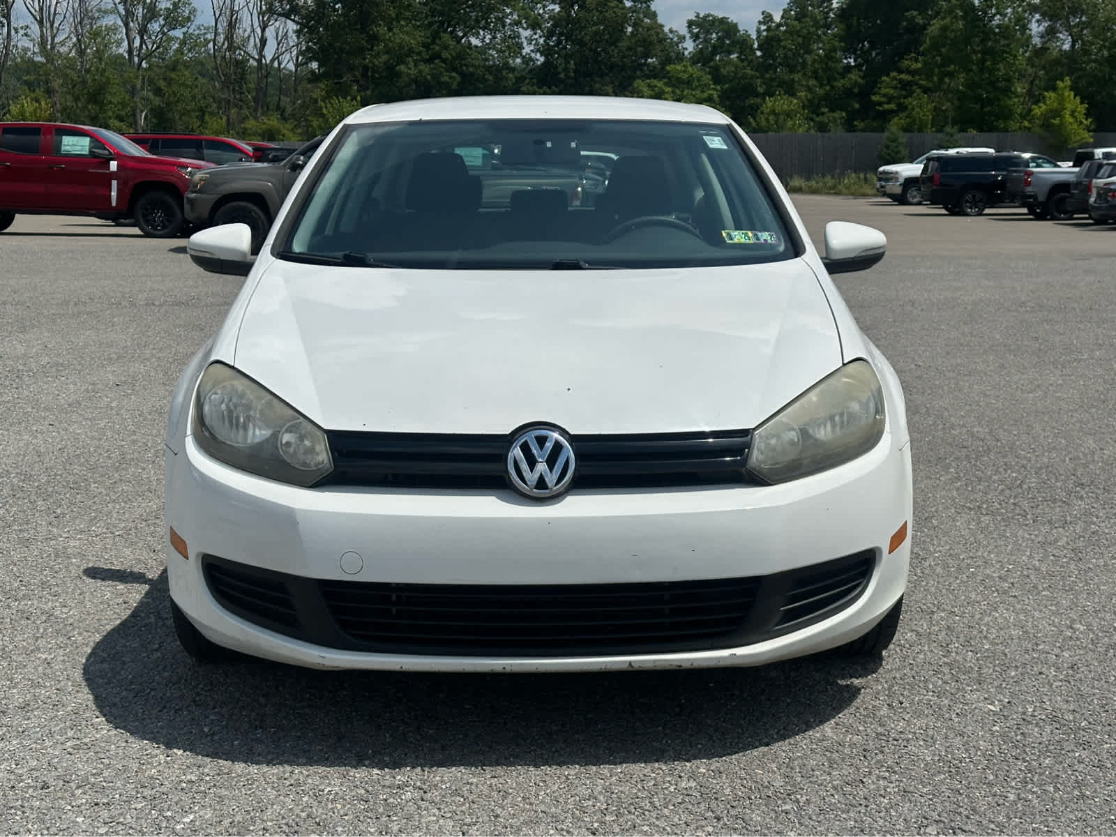 Thumbnail: 2010 Volkswagen Golf - 2