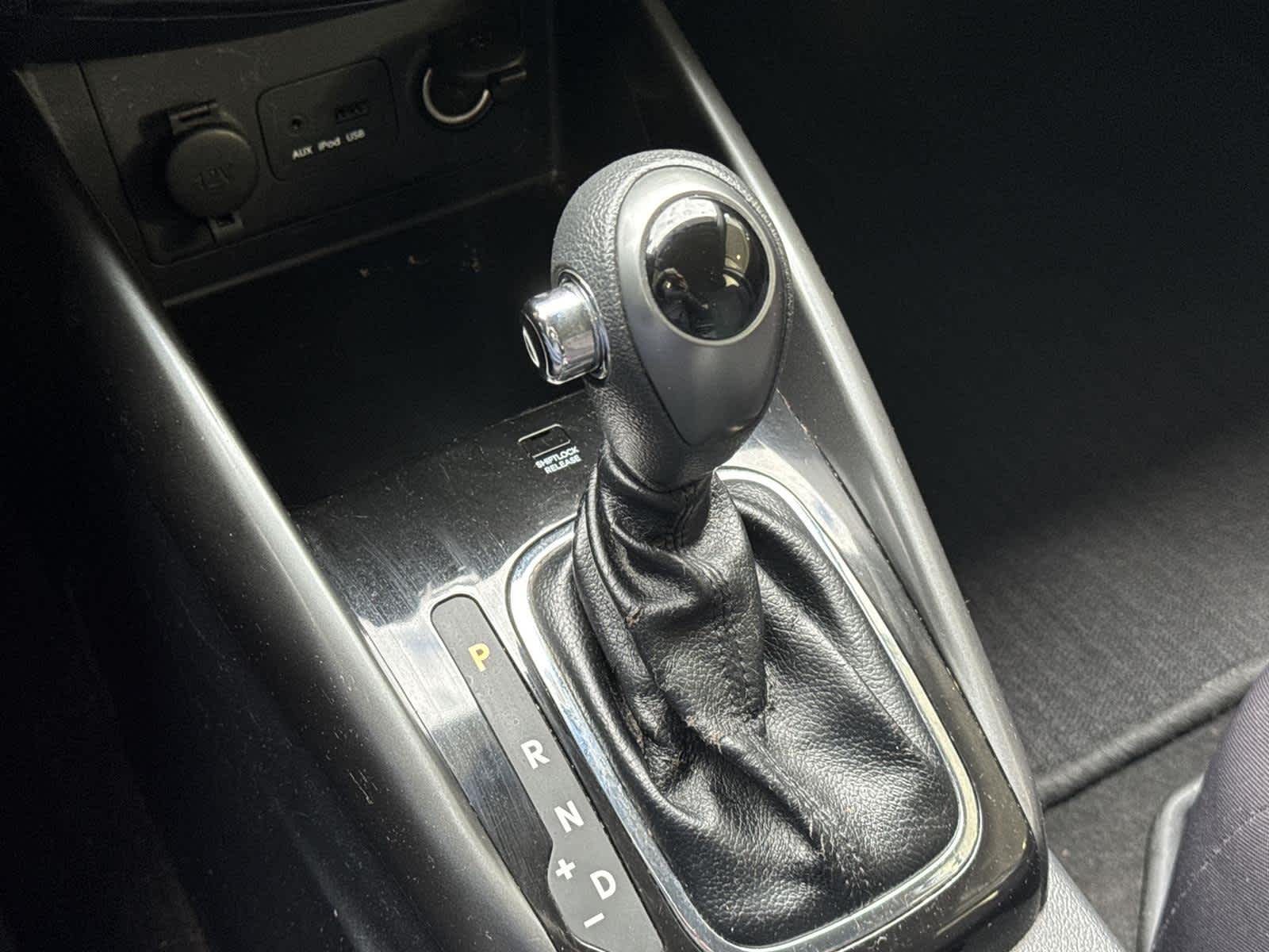 Thumbnail: 2013 Kia Forte - 20