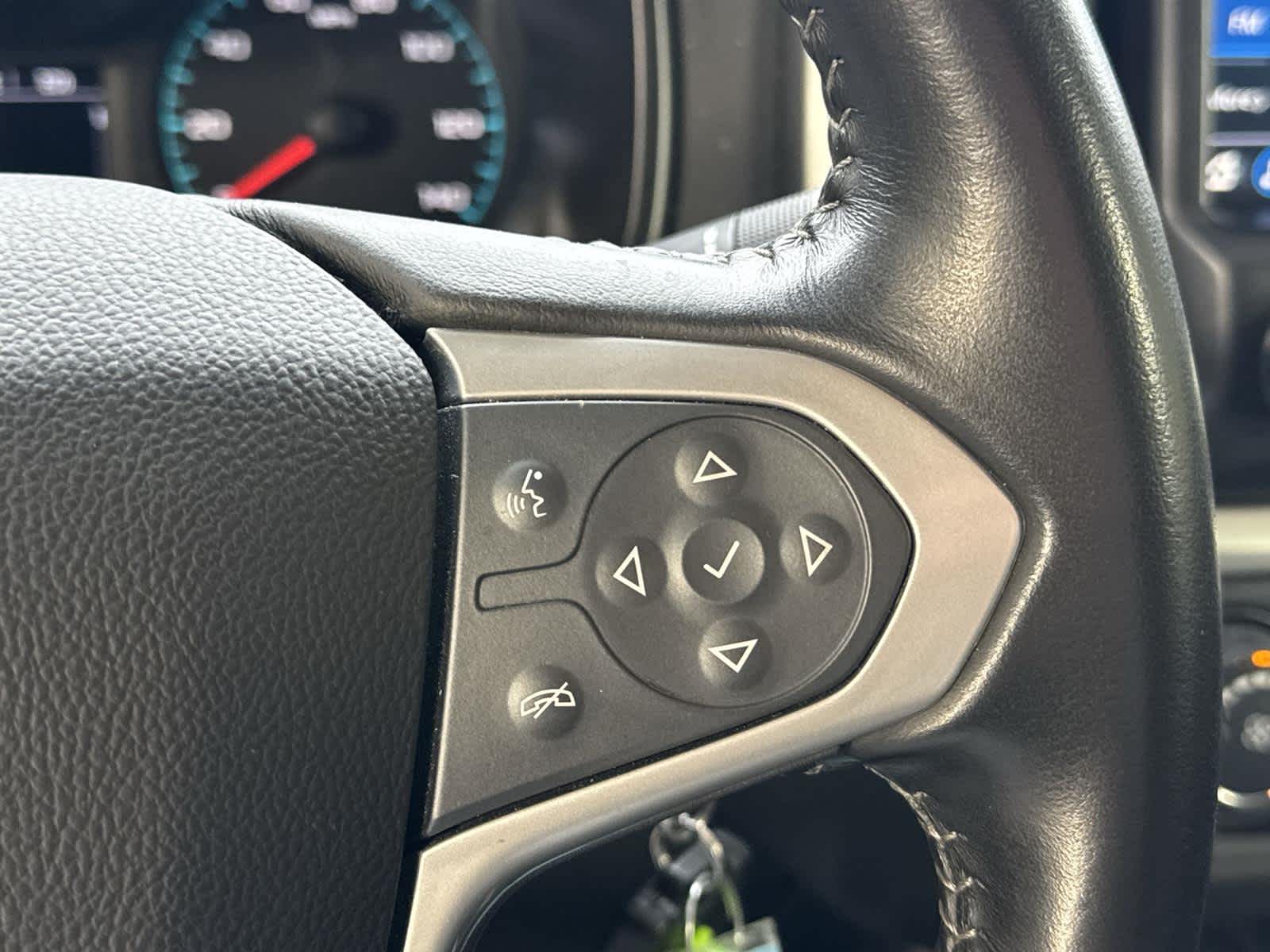 Thumbnail: 2022 Chevrolet Colorado - 25