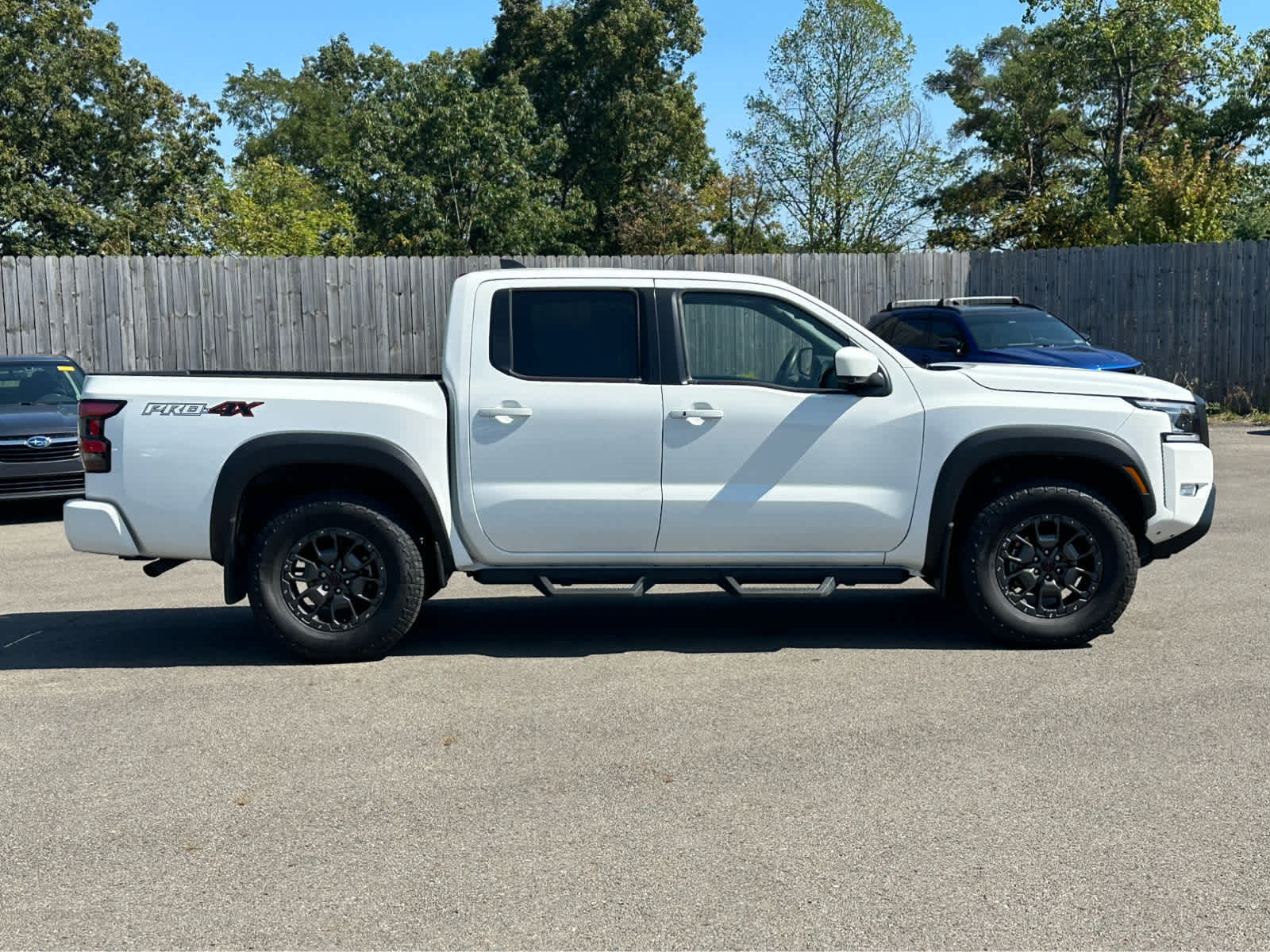 Thumbnail: 2023 Nissan Frontier - 8
