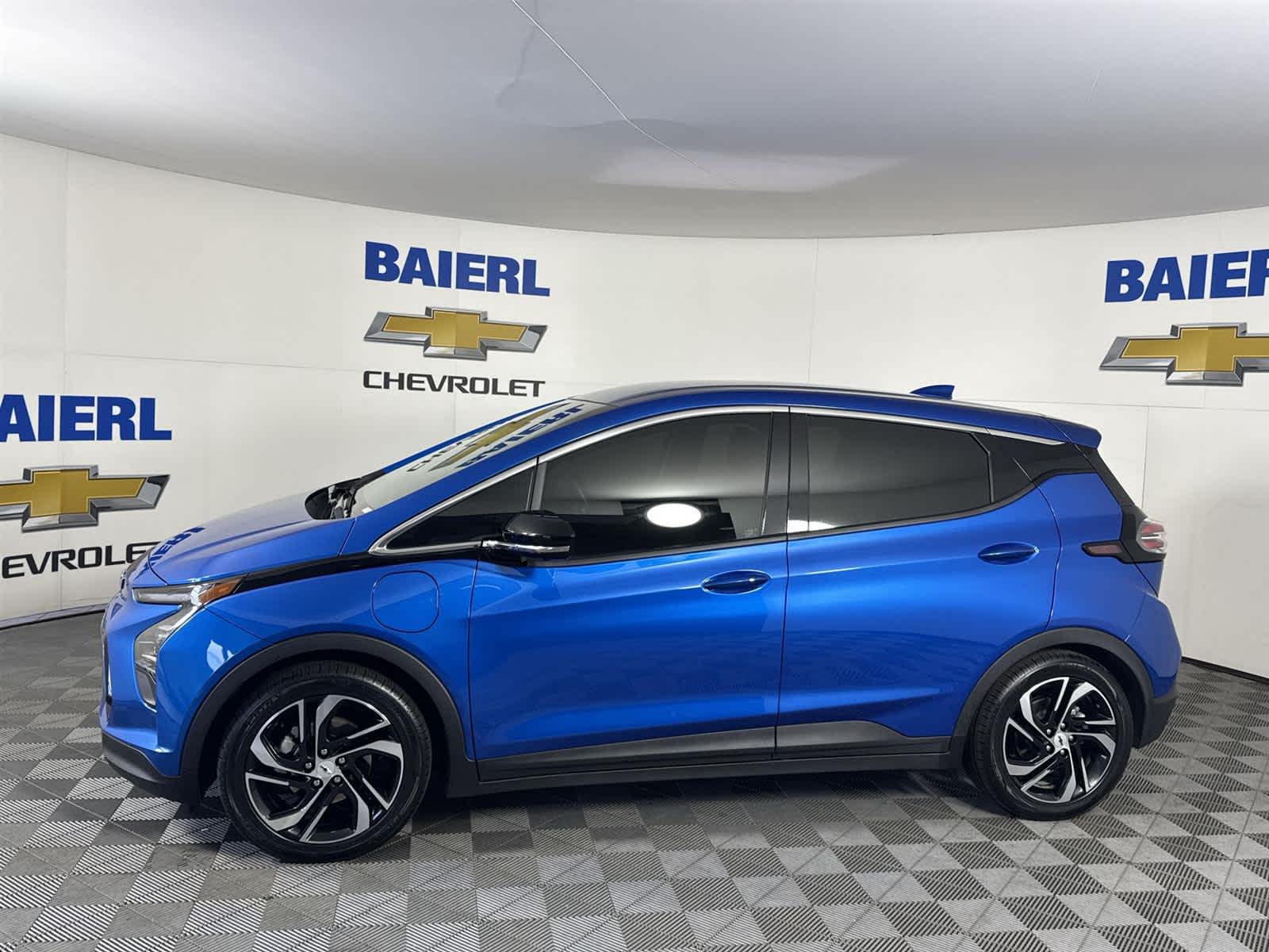 Thumbnail: 2023 Chevrolet Bolt EV - 2